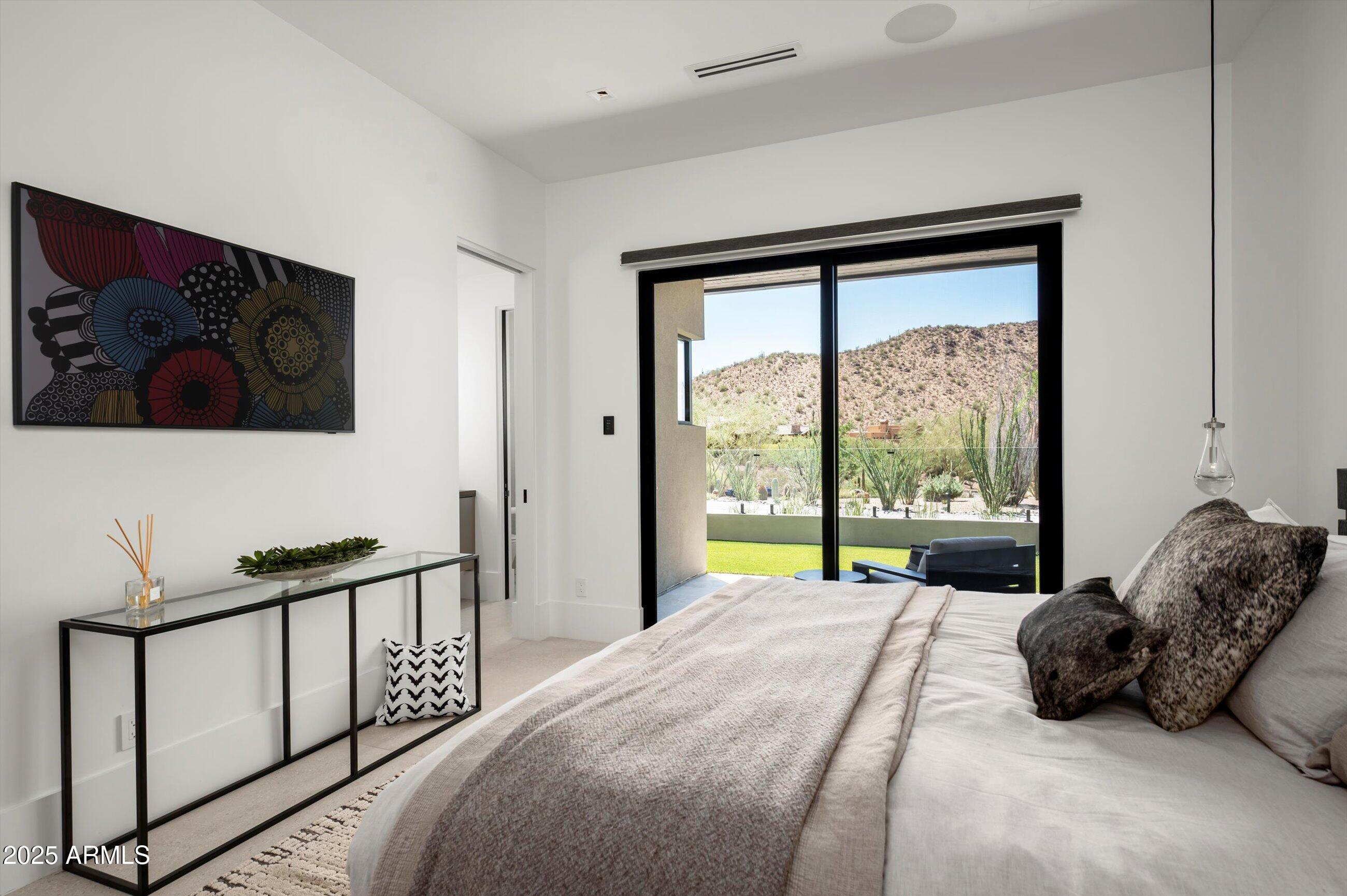 10784 E PINNACLE PEAK Road