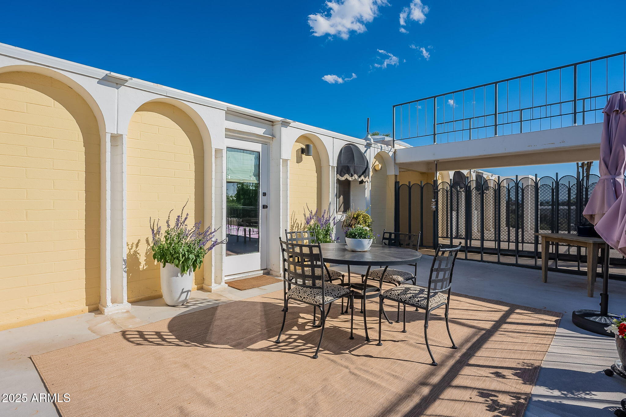 6502 N CENTRAL Avenue D401