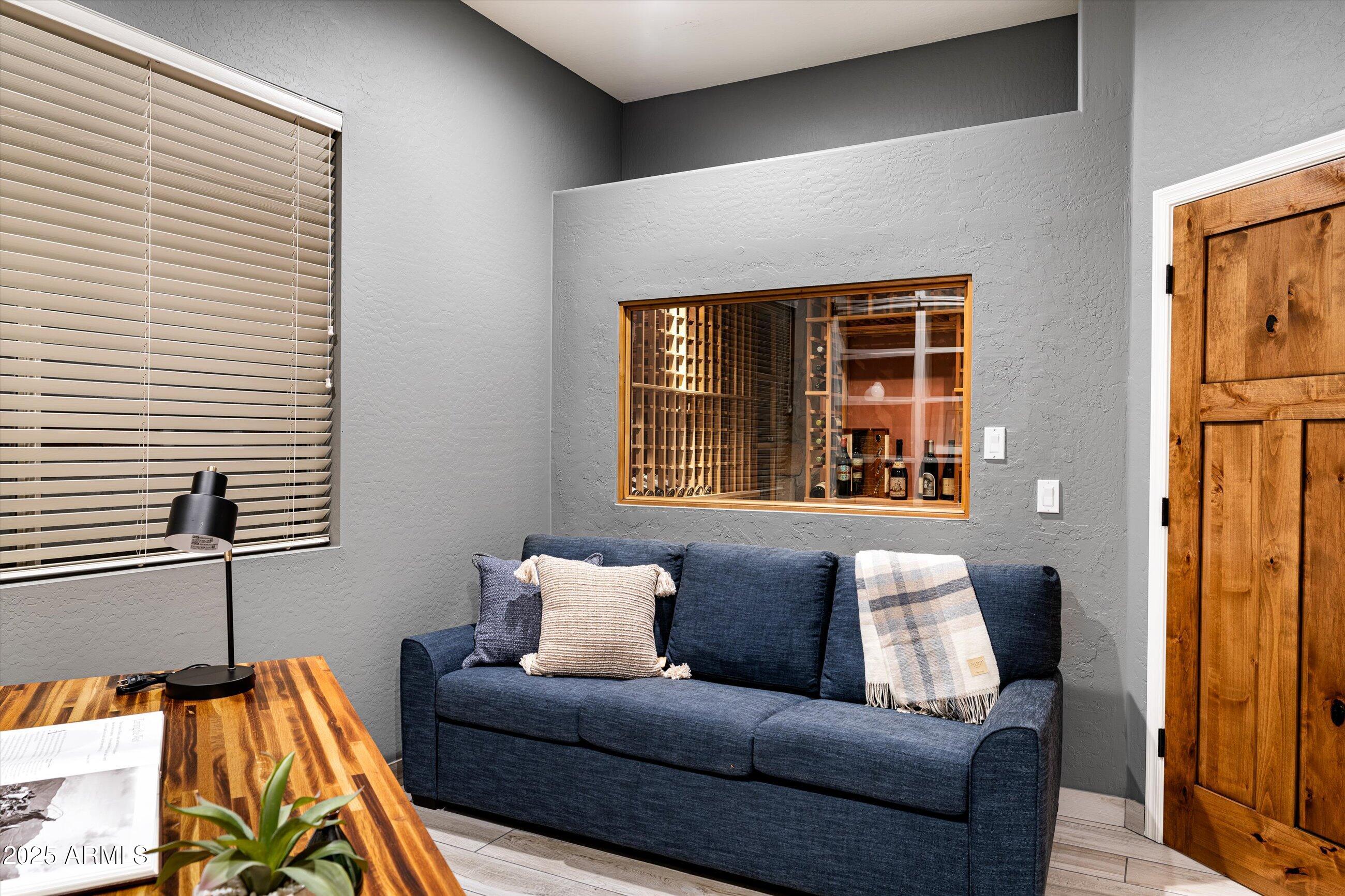 11115 E WINCHCOMB Drive, Scottsdale