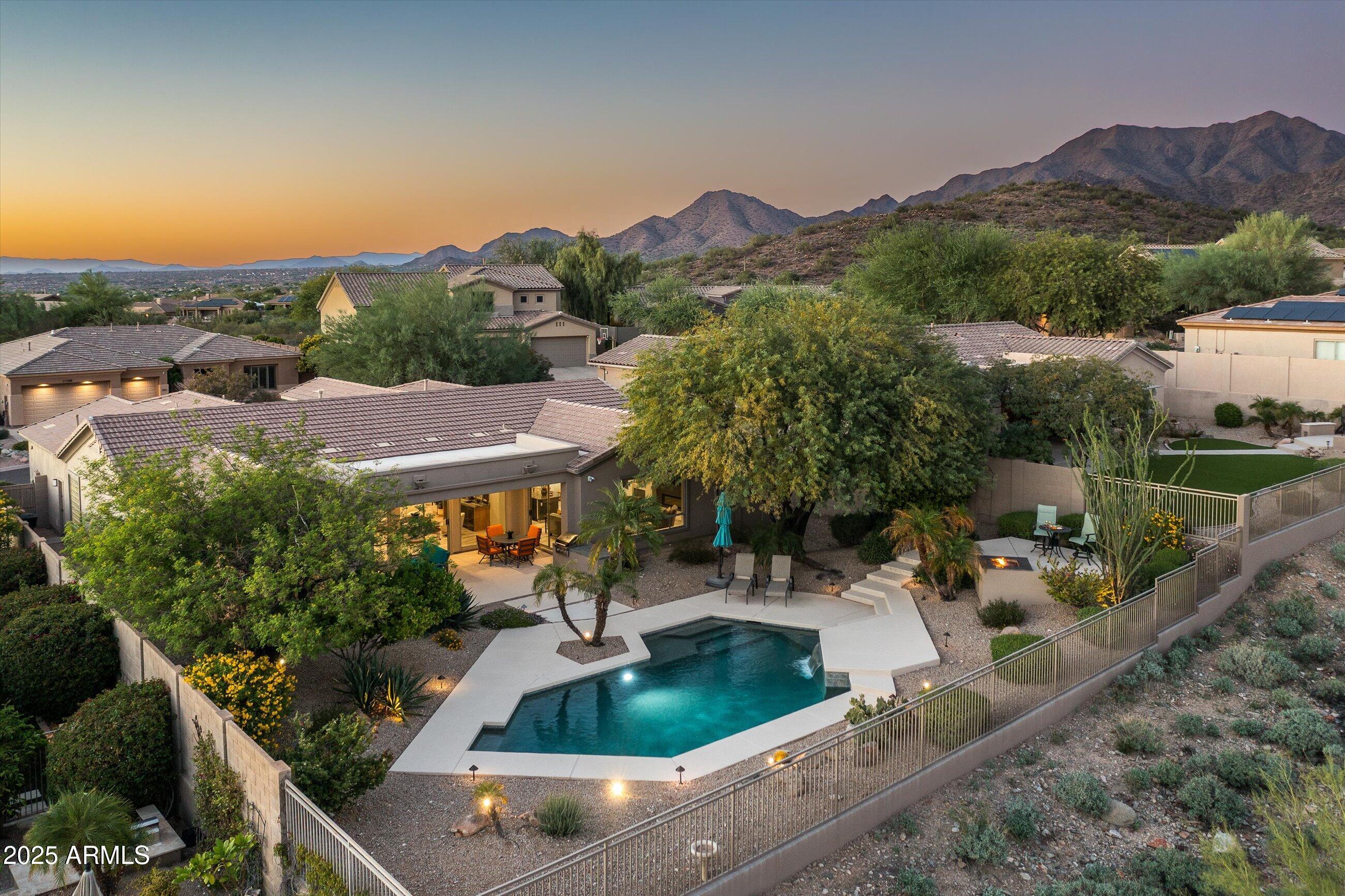 11115 E WINCHCOMB Drive, Scottsdale