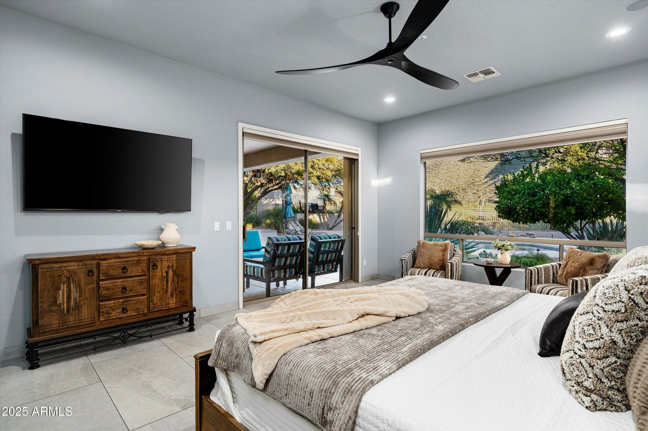 11115 E WINCHCOMB Drive, Scottsdale