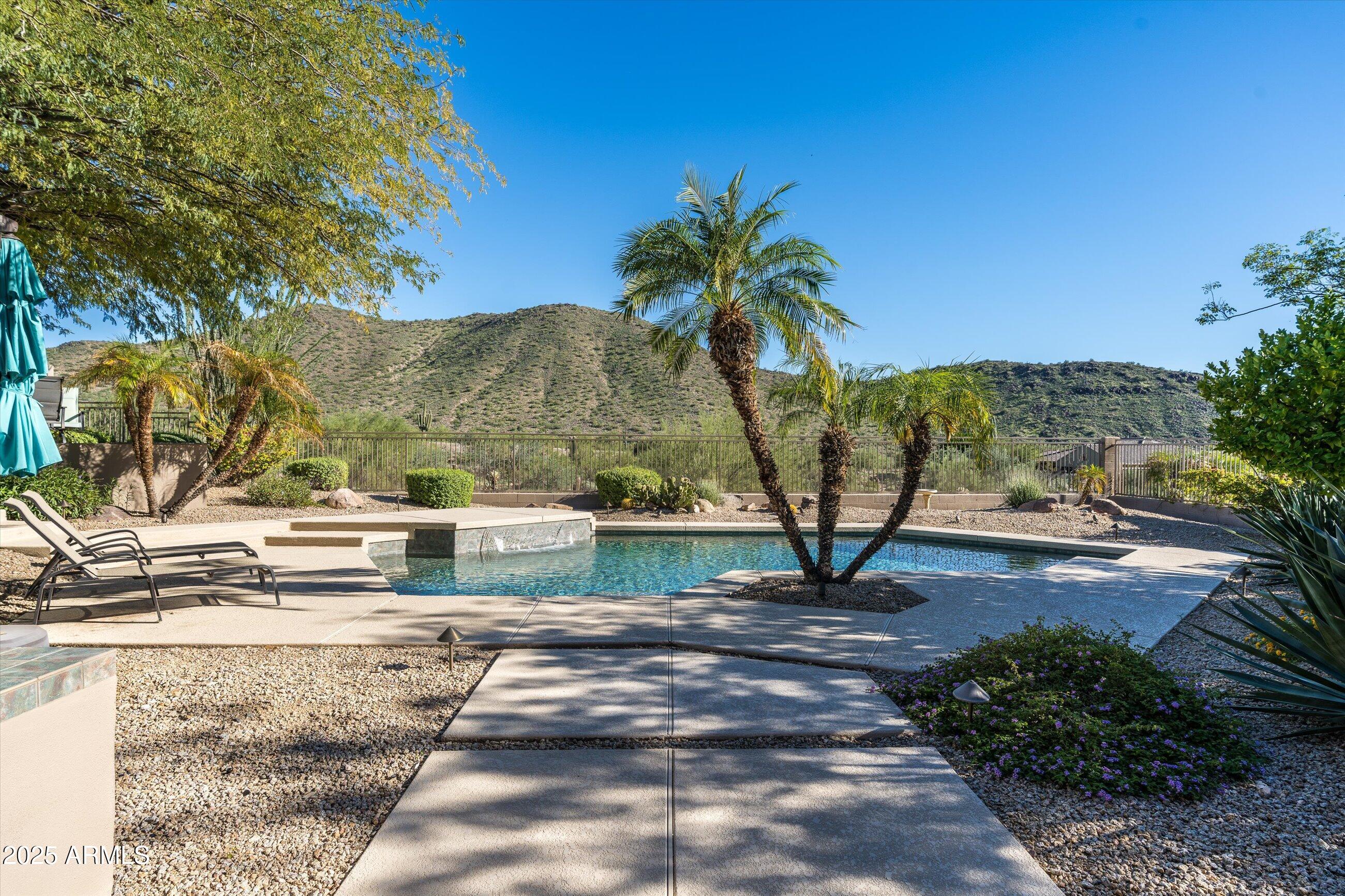 11115 E WINCHCOMB Drive, Scottsdale