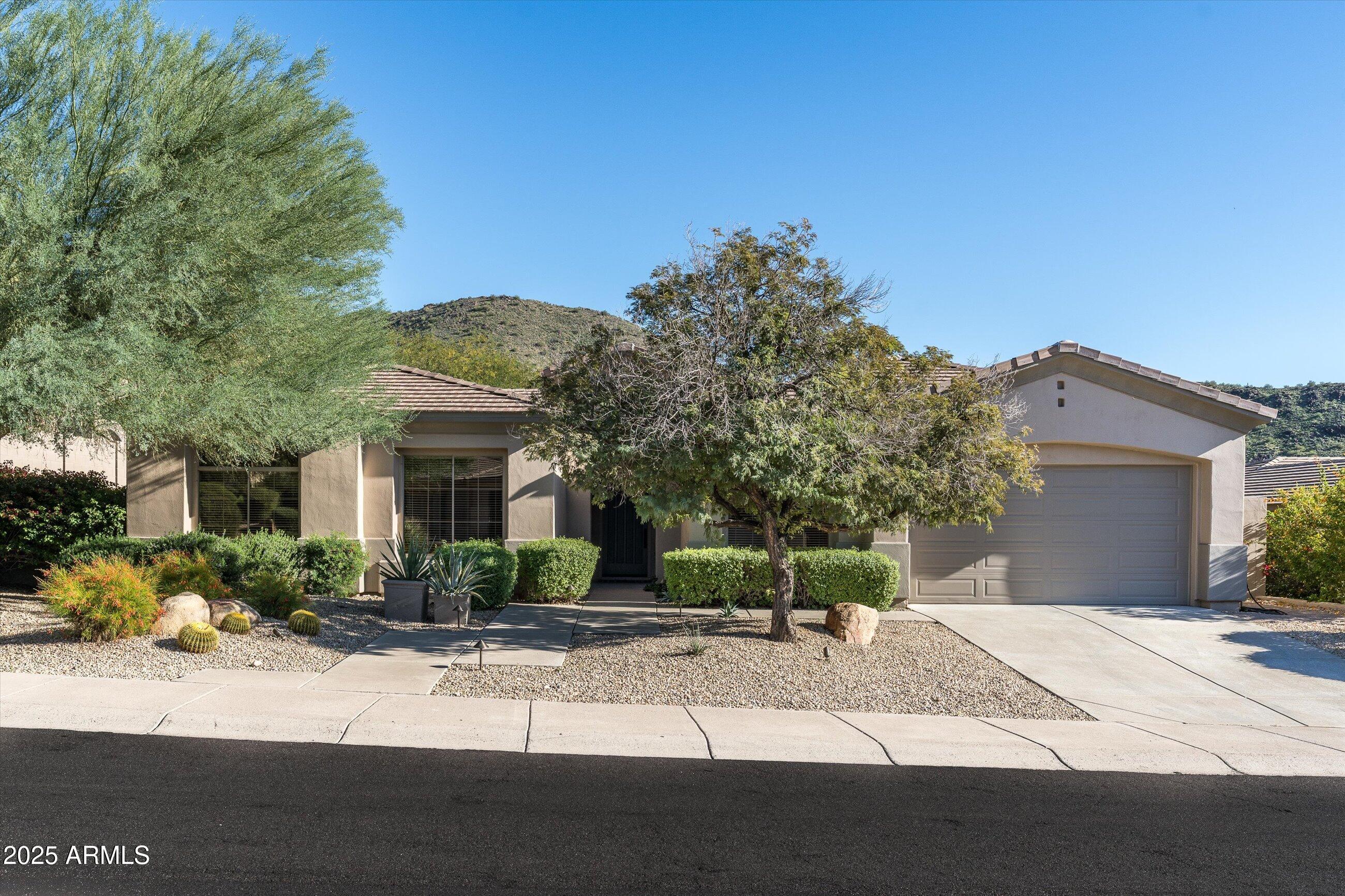 11115 E WINCHCOMB Drive, Scottsdale