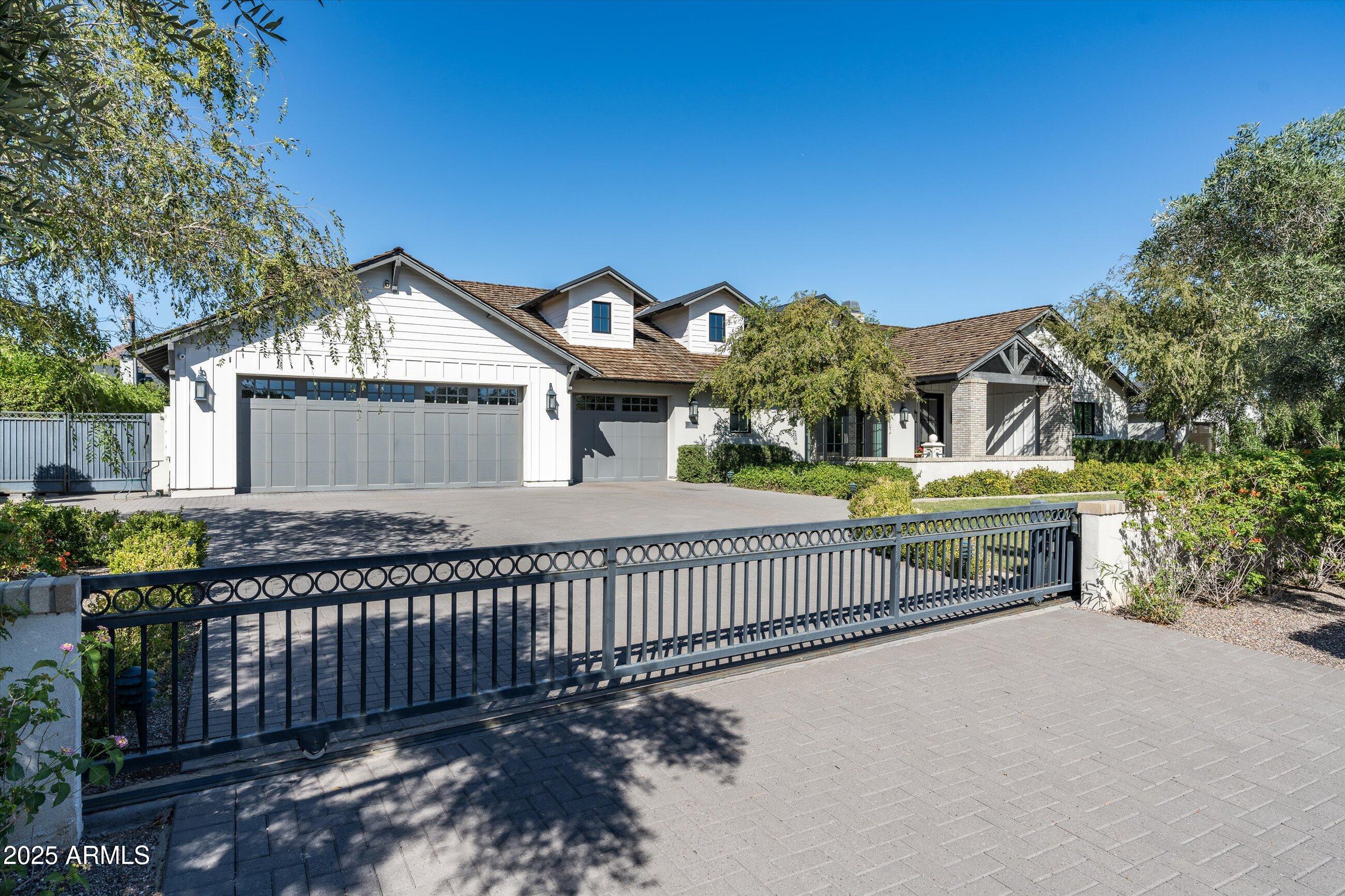 5414 E LAFAYETTE Boulevard, Phoenix