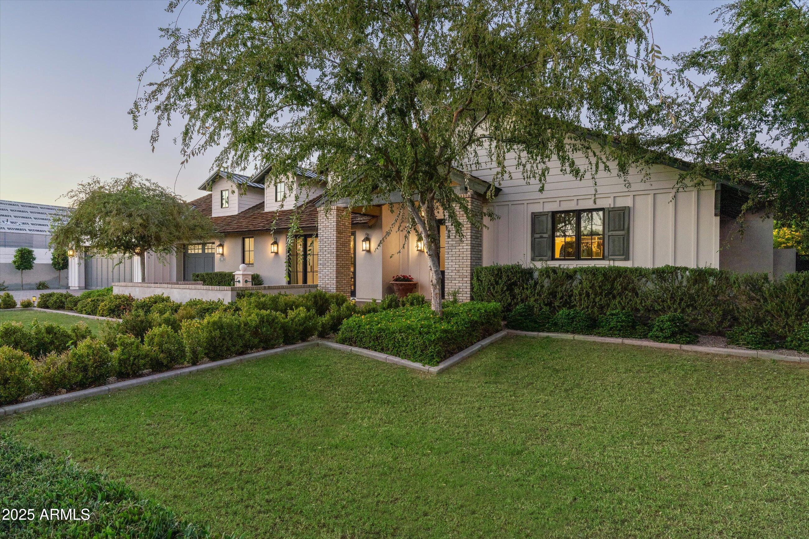 5414 E LAFAYETTE Boulevard, Phoenix