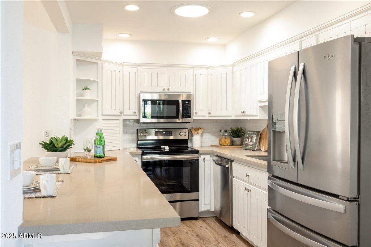 4800 N 68TH Street, 108