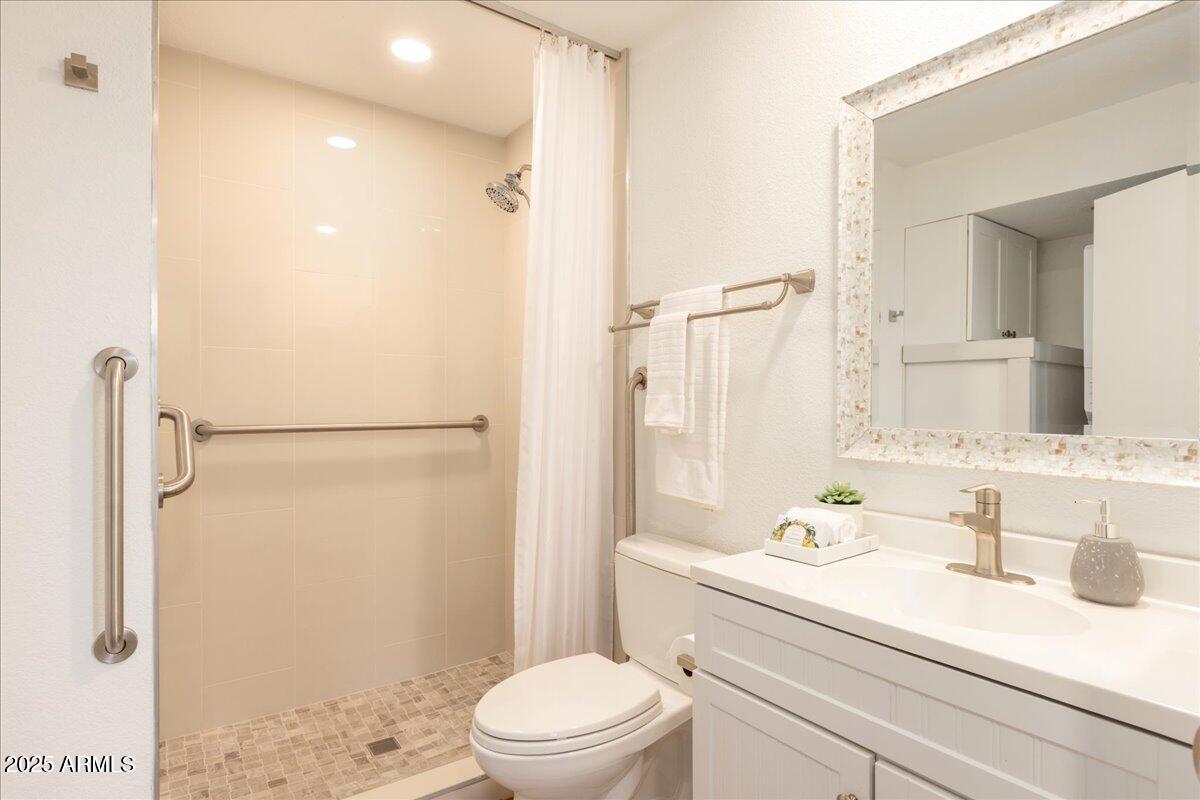 4800 N 68TH Street, 108