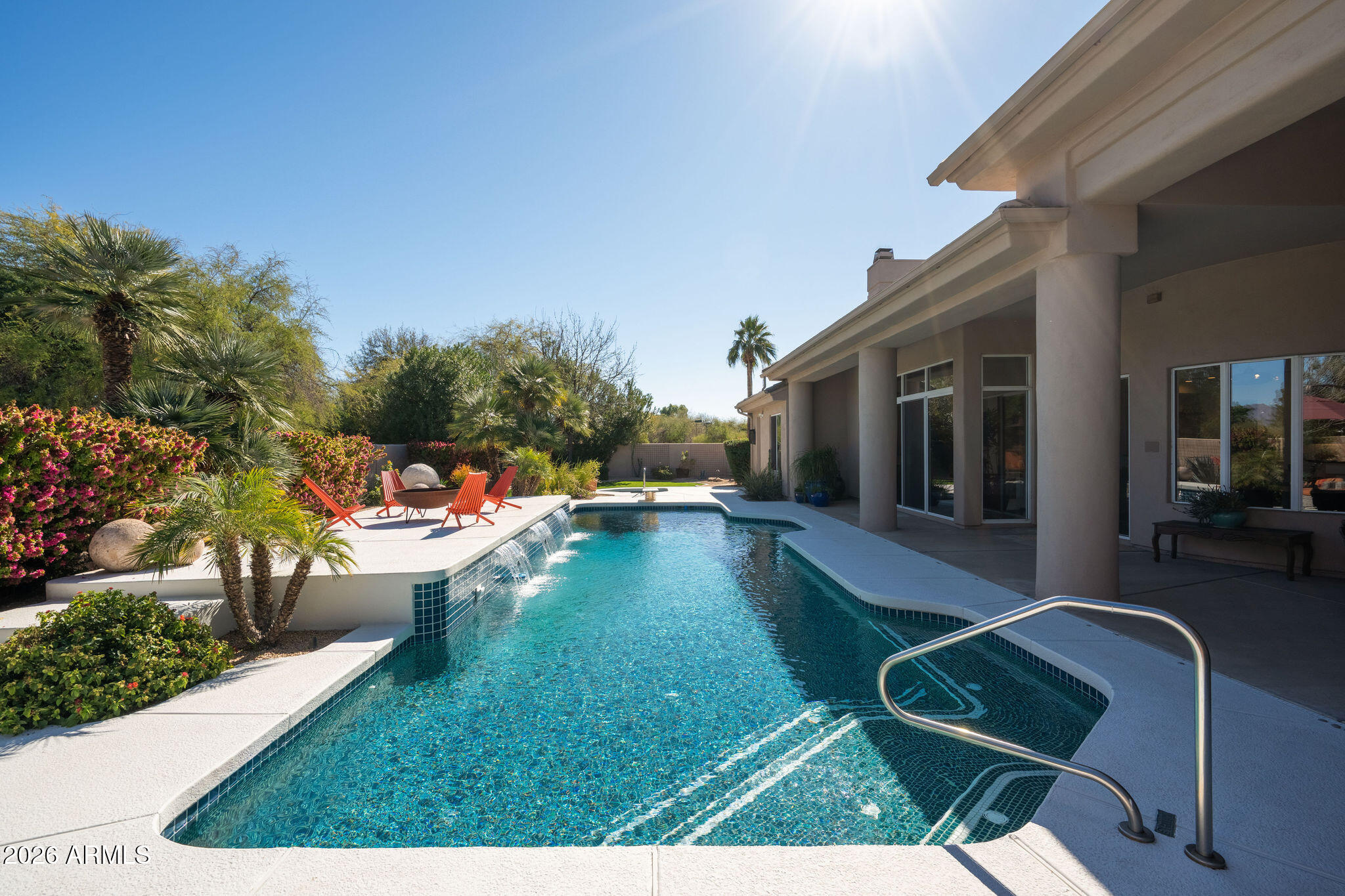 7124 E FOOTHILL Drive