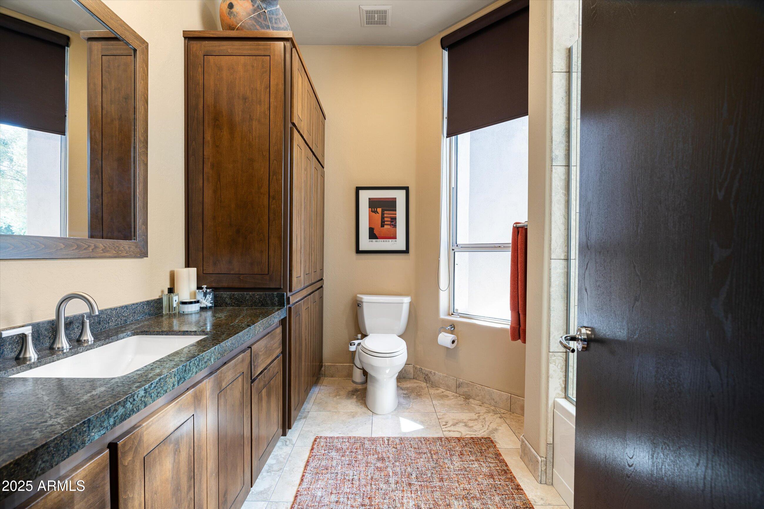 7124 E FOOTHILL Drive