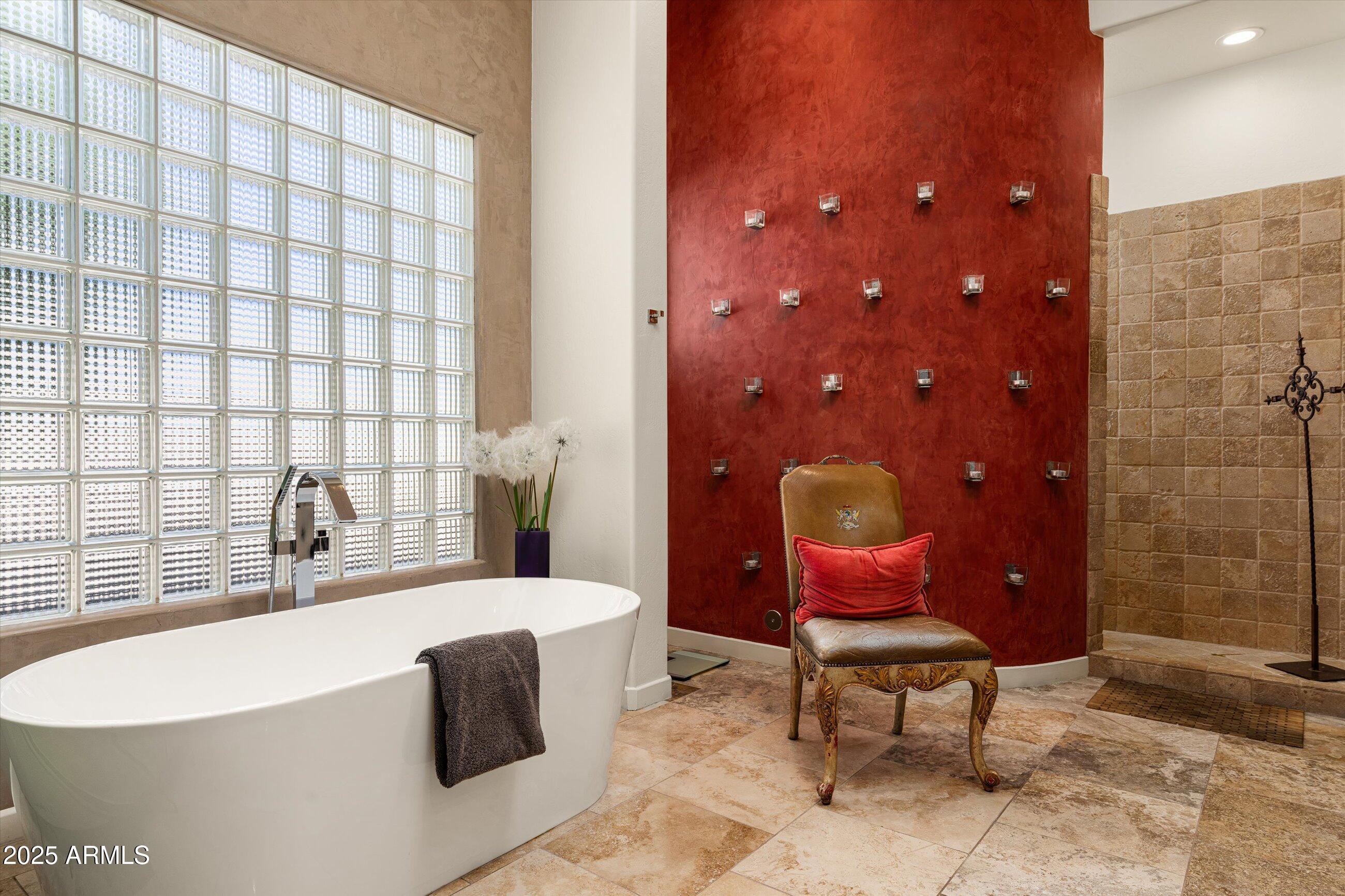 7124 E FOOTHILL Drive