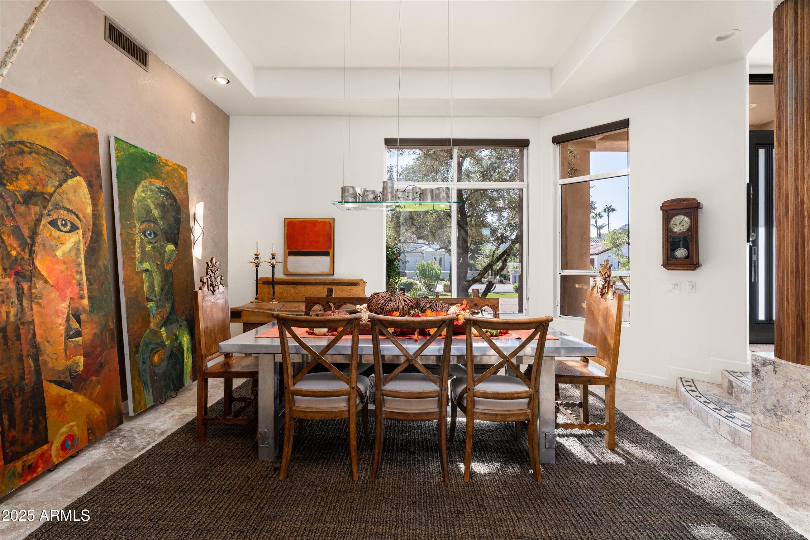 7124 E FOOTHILL Drive