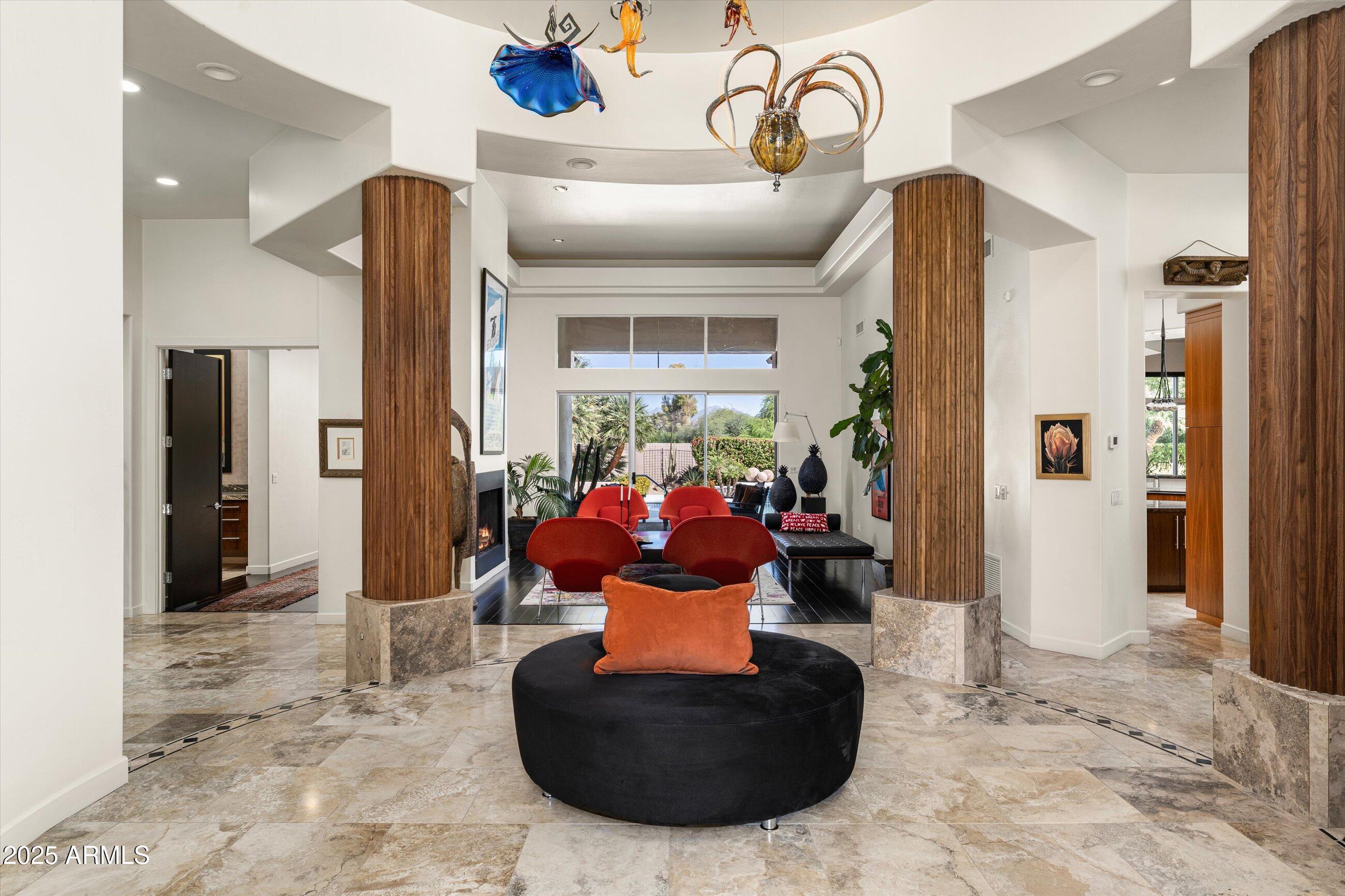 7124 E FOOTHILL Drive