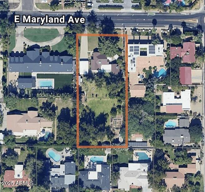 125 E MARYLAND Avenue