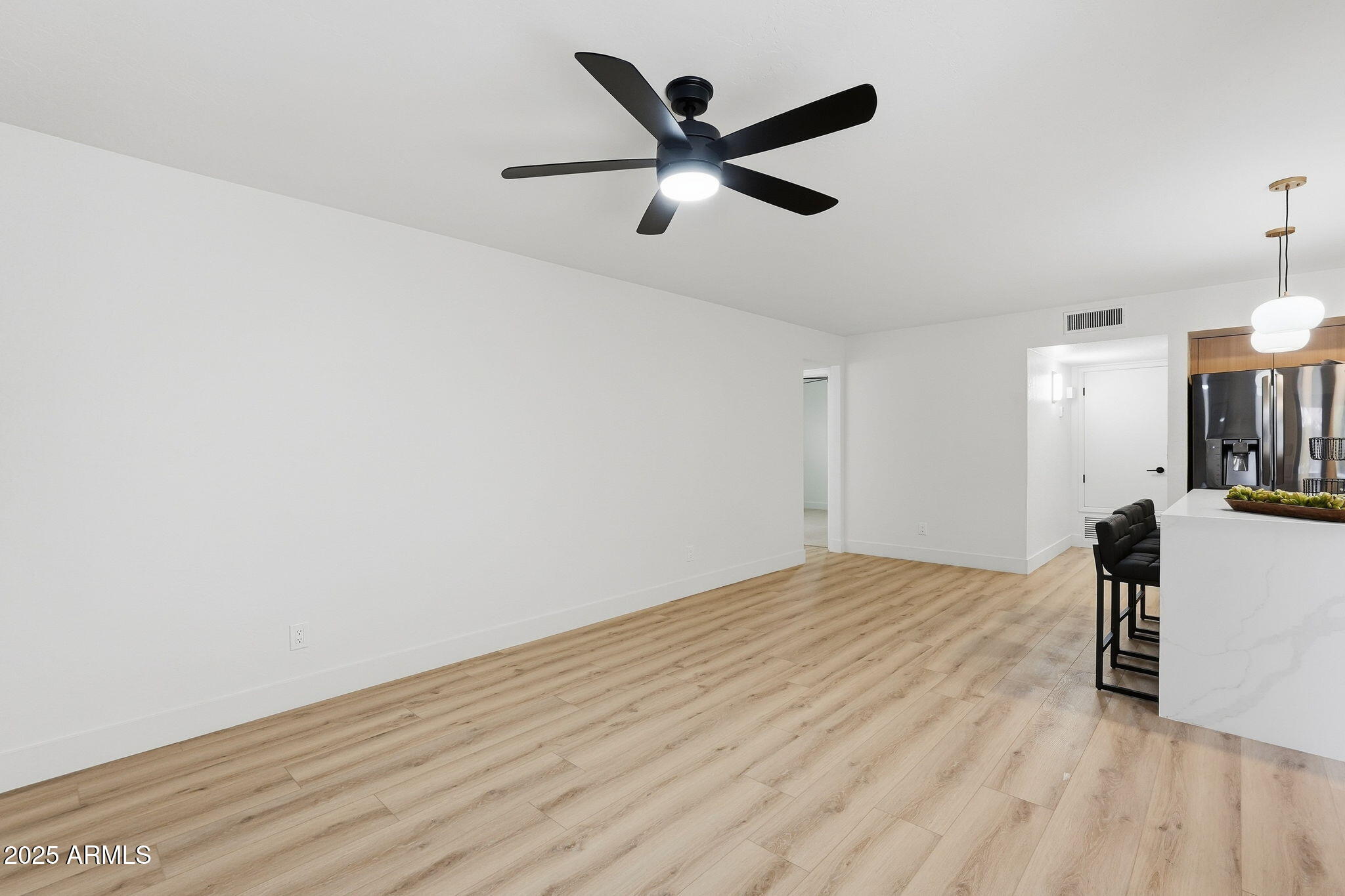 8171 E DEL CAVERNA Drive