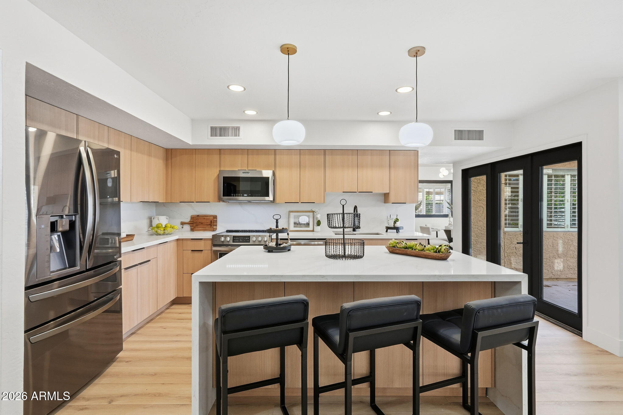 8171 E DEL CAVERNA Drive