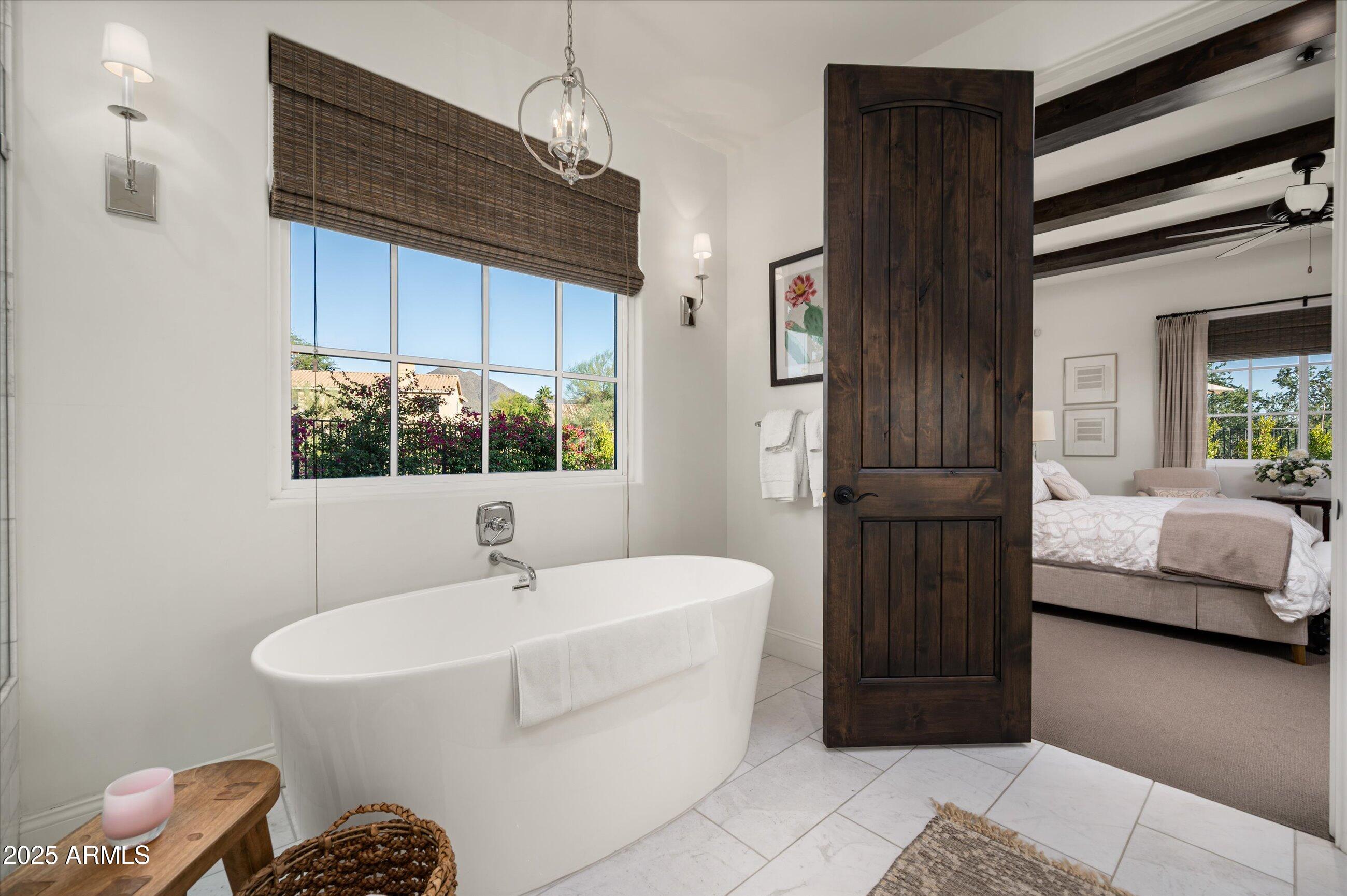 9483 E ROCKWOOD Drive