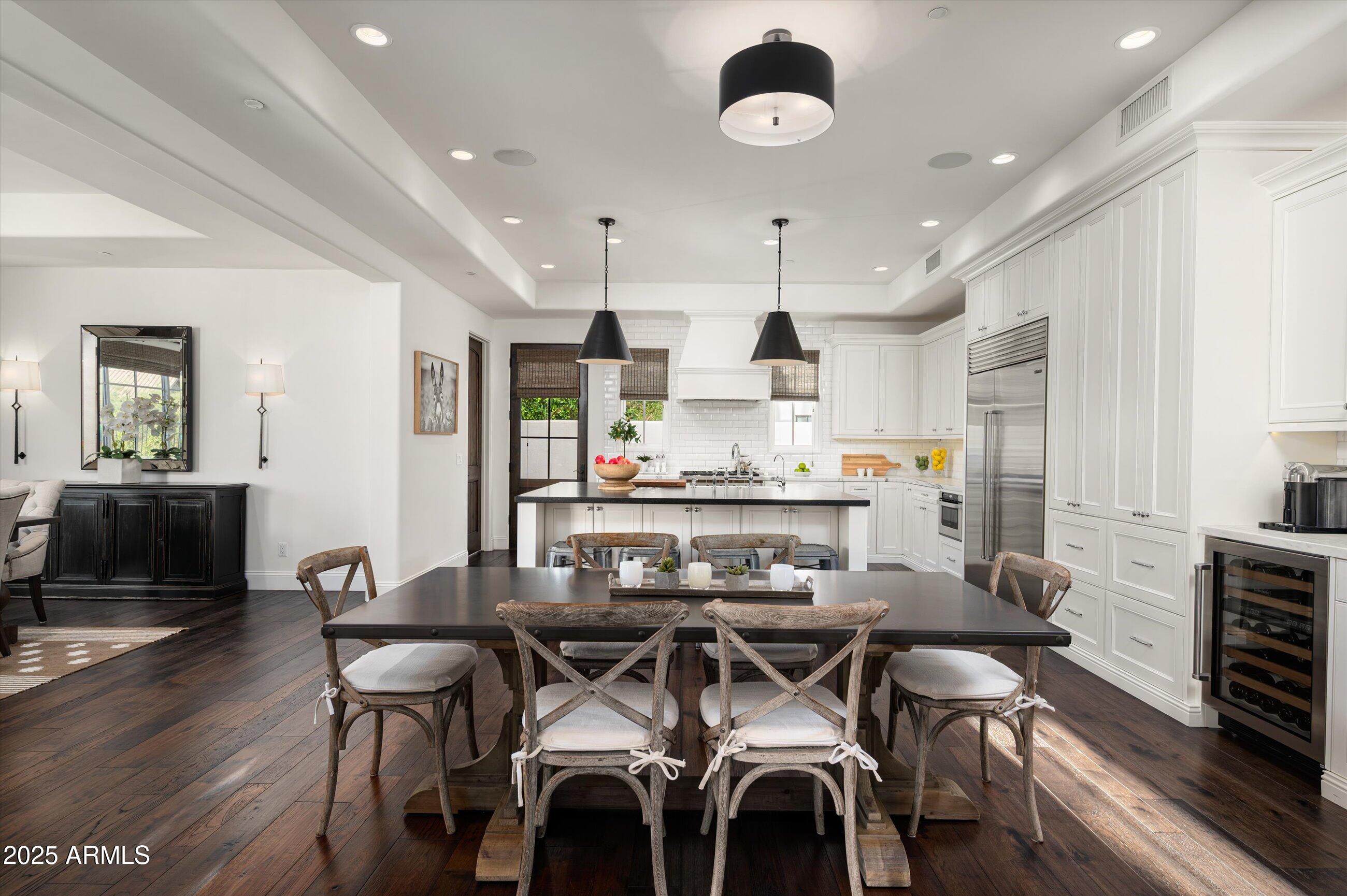 9483 E ROCKWOOD Drive