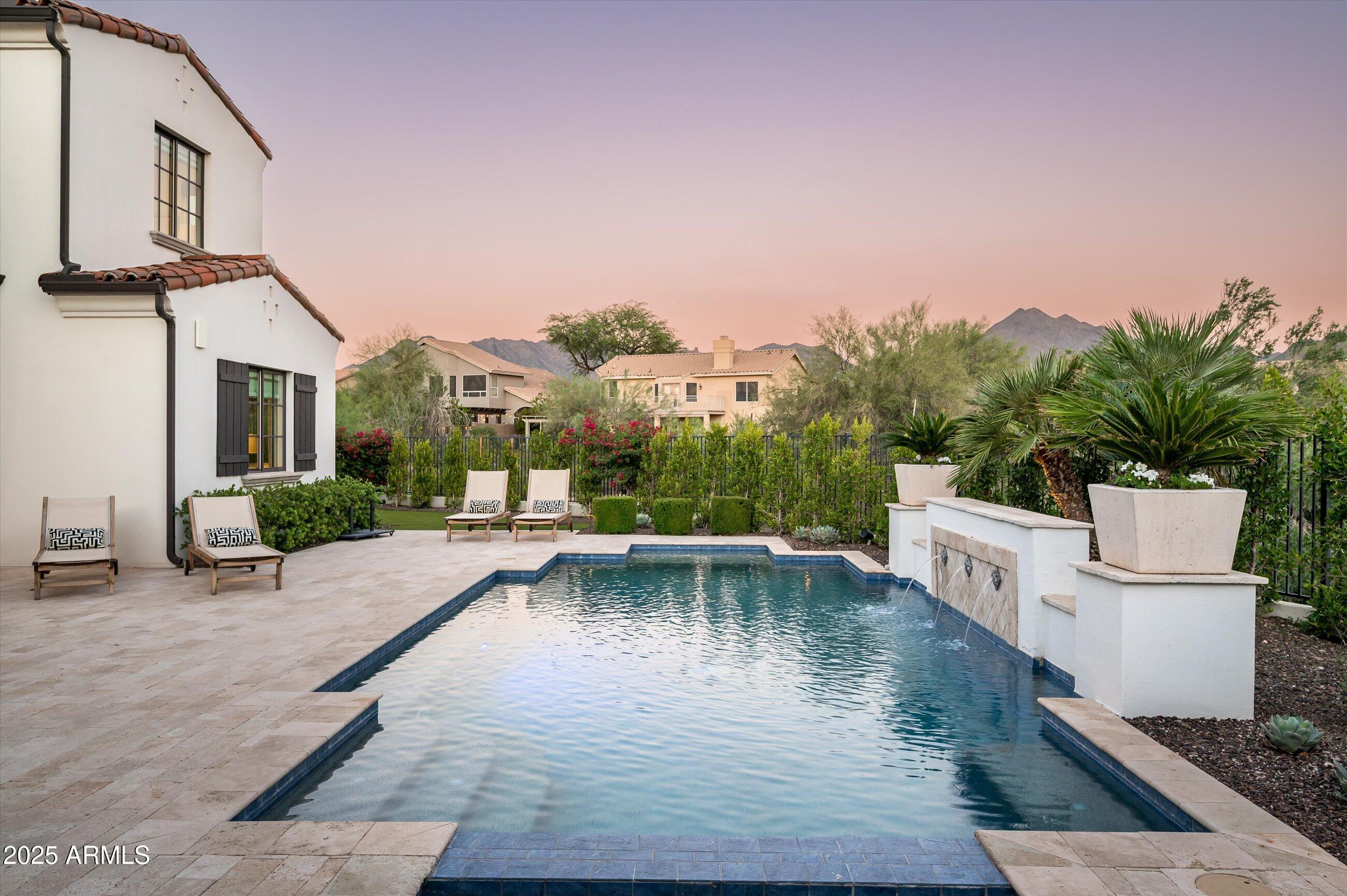 9483 E ROCKWOOD Drive