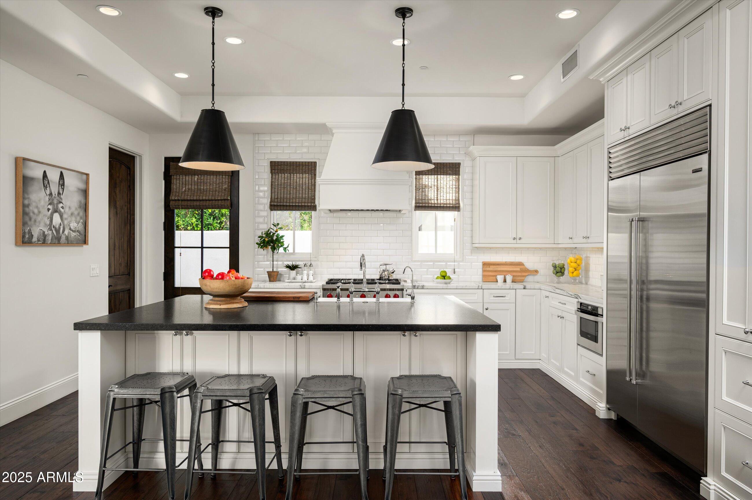 9483 E ROCKWOOD Drive