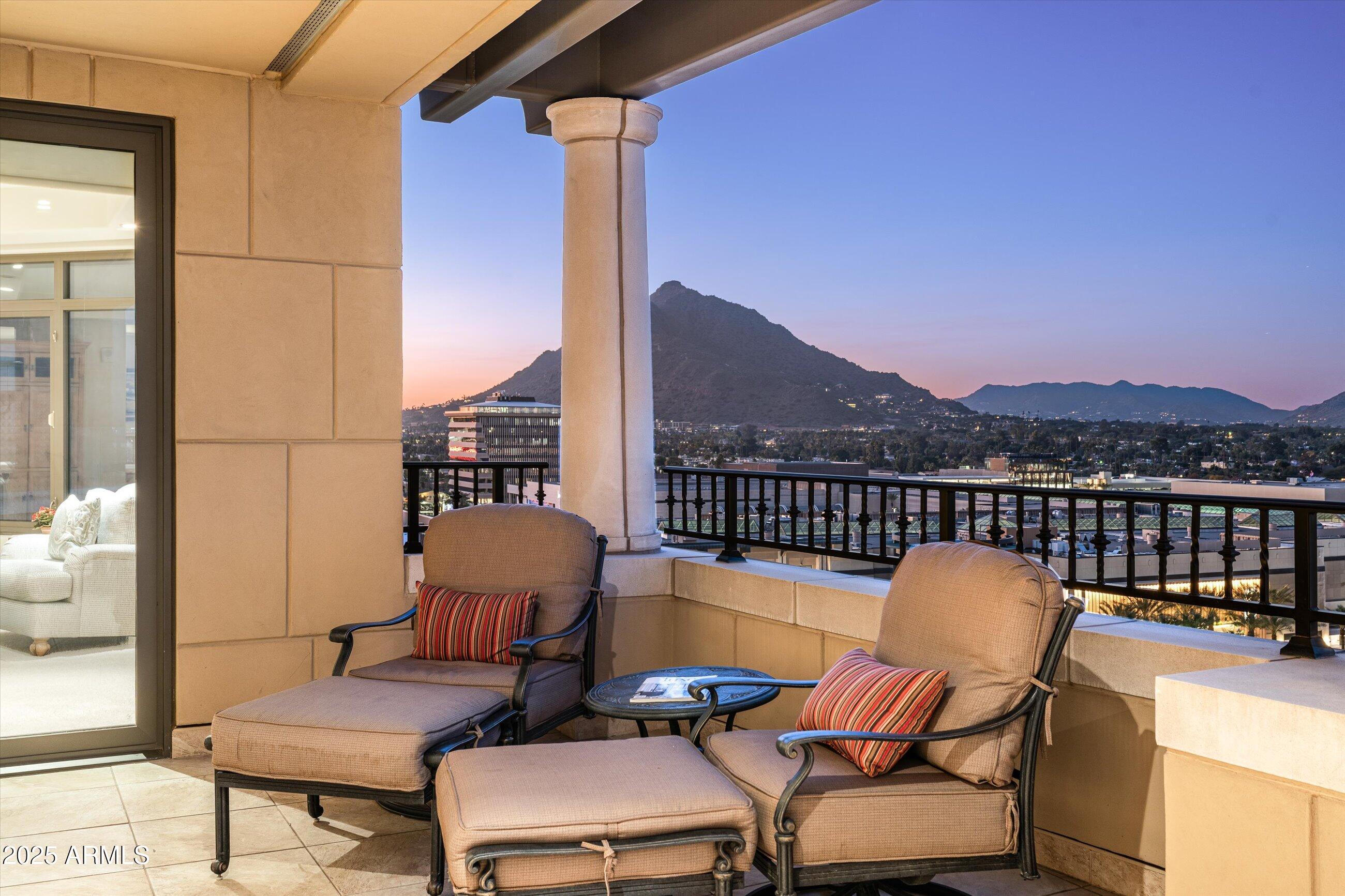 7181 E Camelback Road 1202