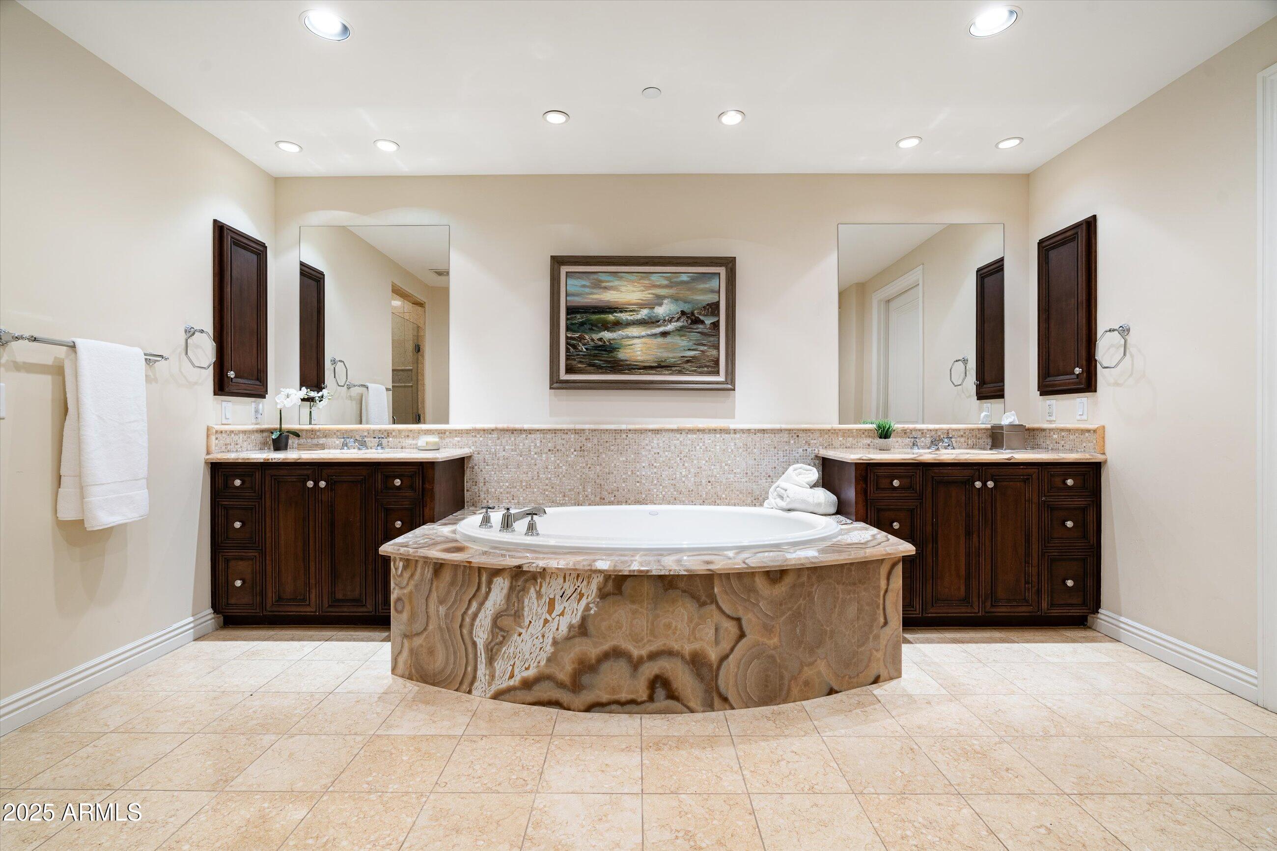 7181 E Camelback Road 1202