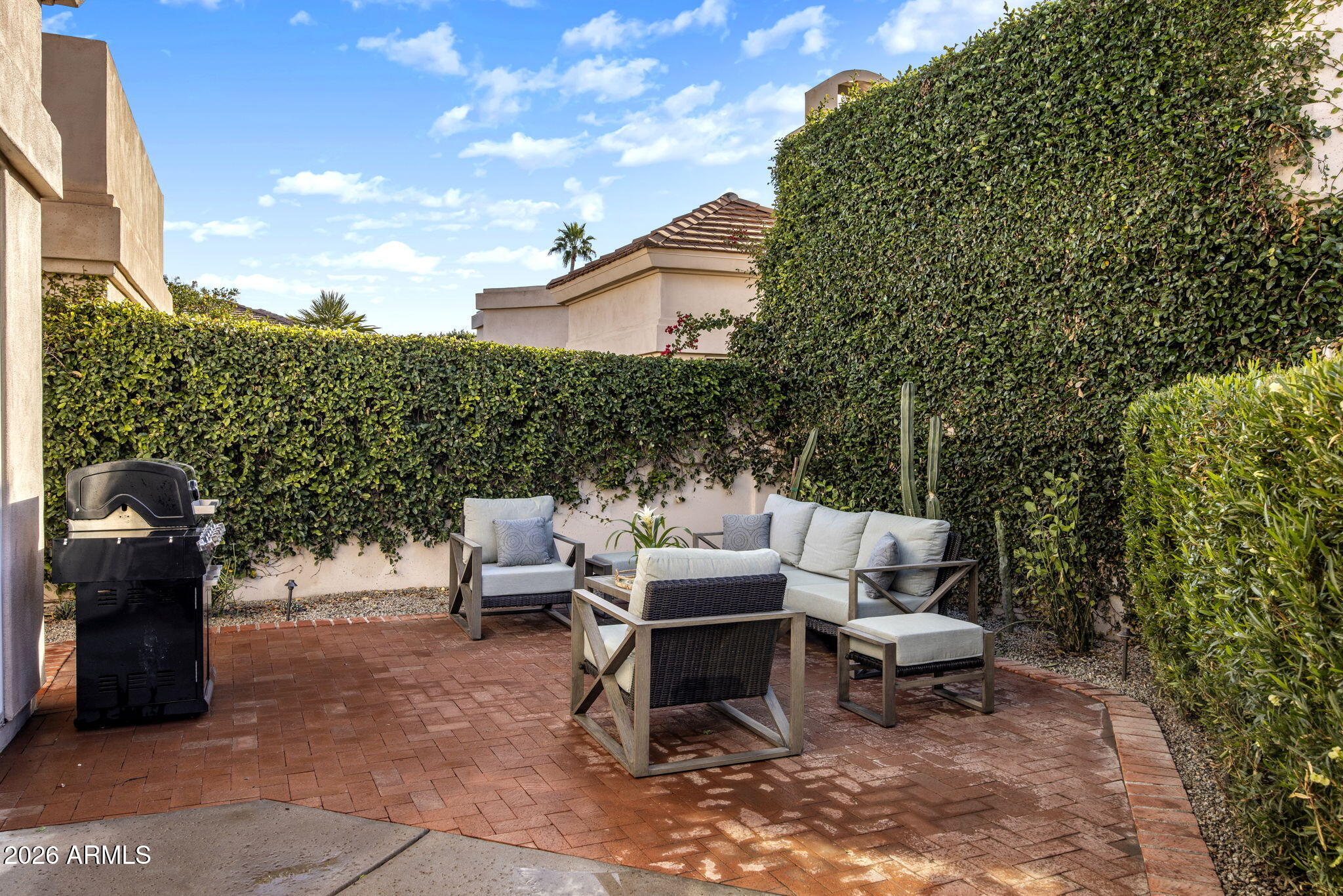 7783 E SPANISH OAKS Drive