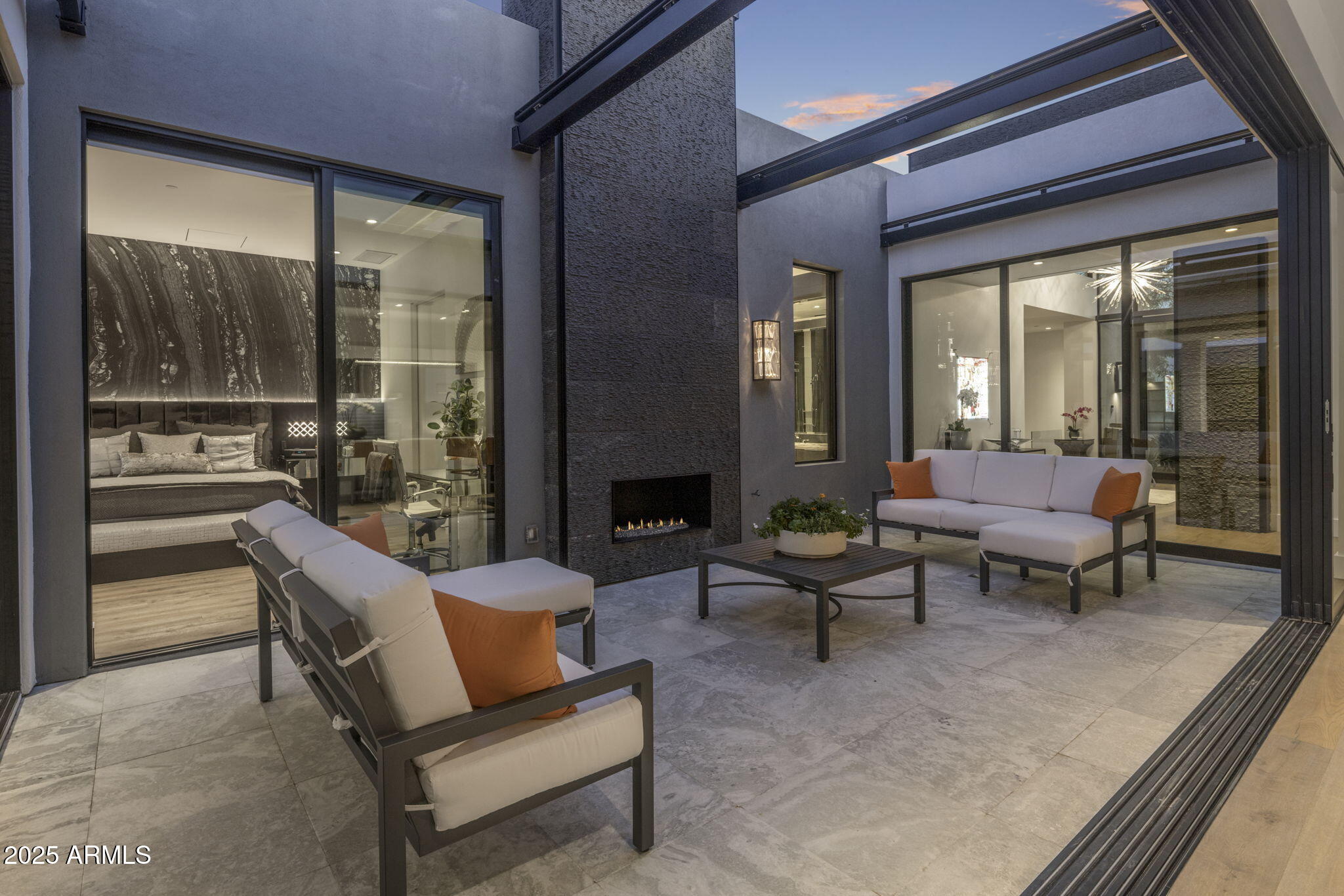 6914 E Cactus Wren Road