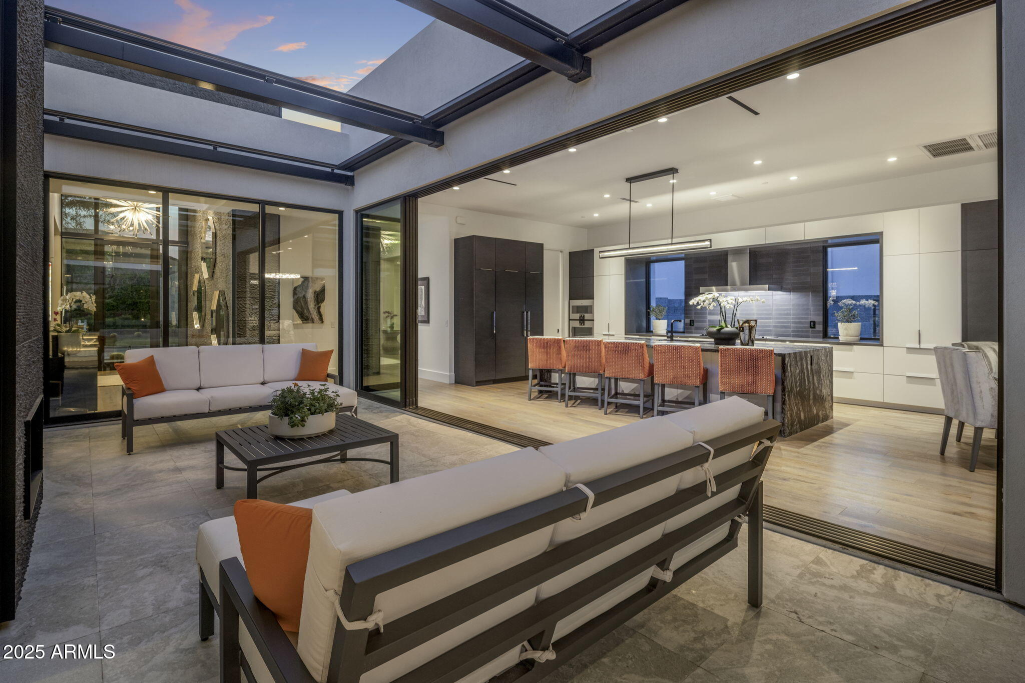 6914 E Cactus Wren Road