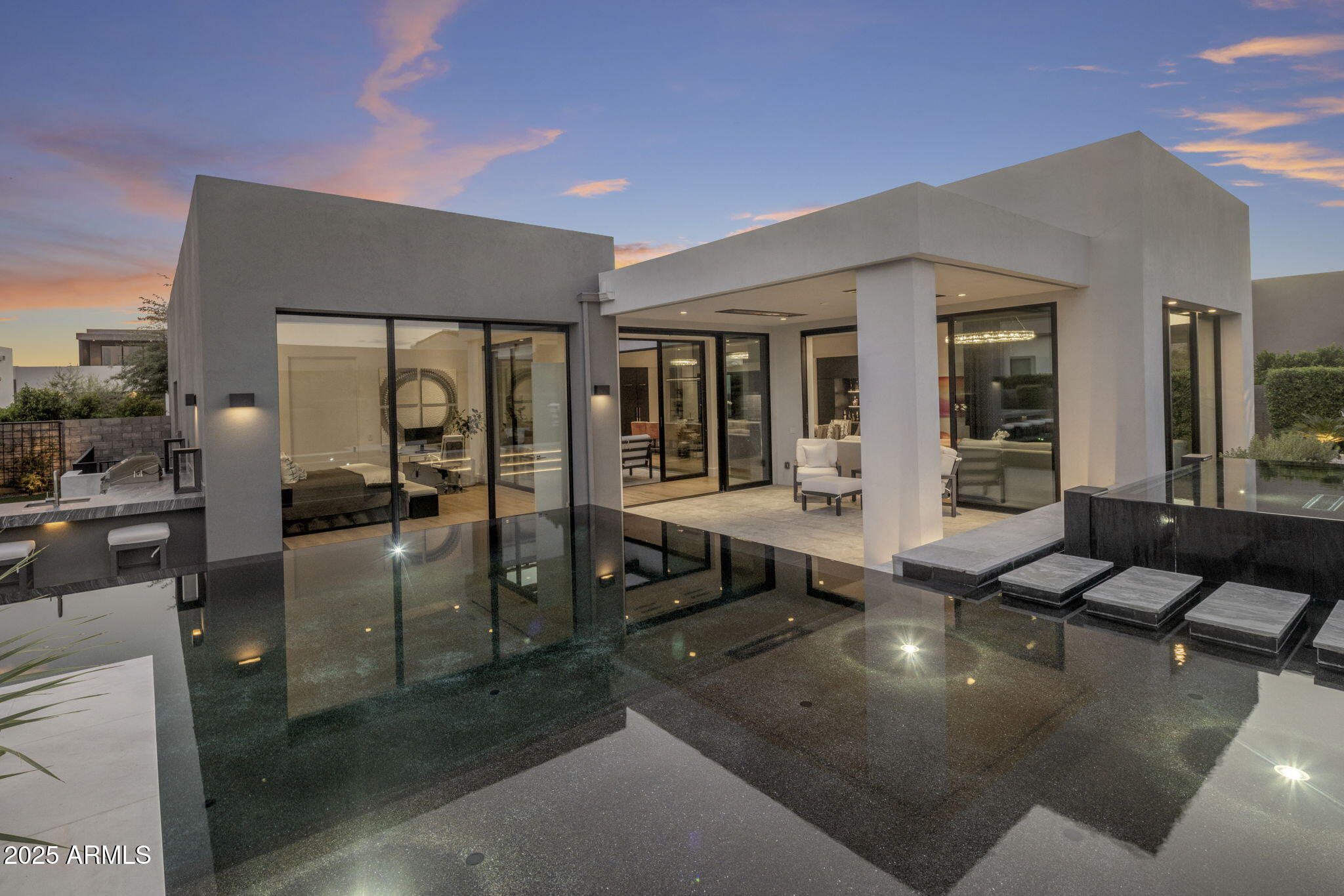 6914 E Cactus Wren Road