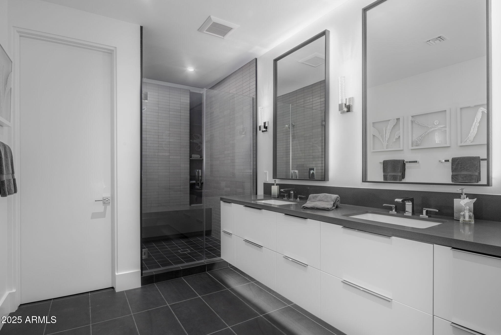 6914 E Cactus Wren Road