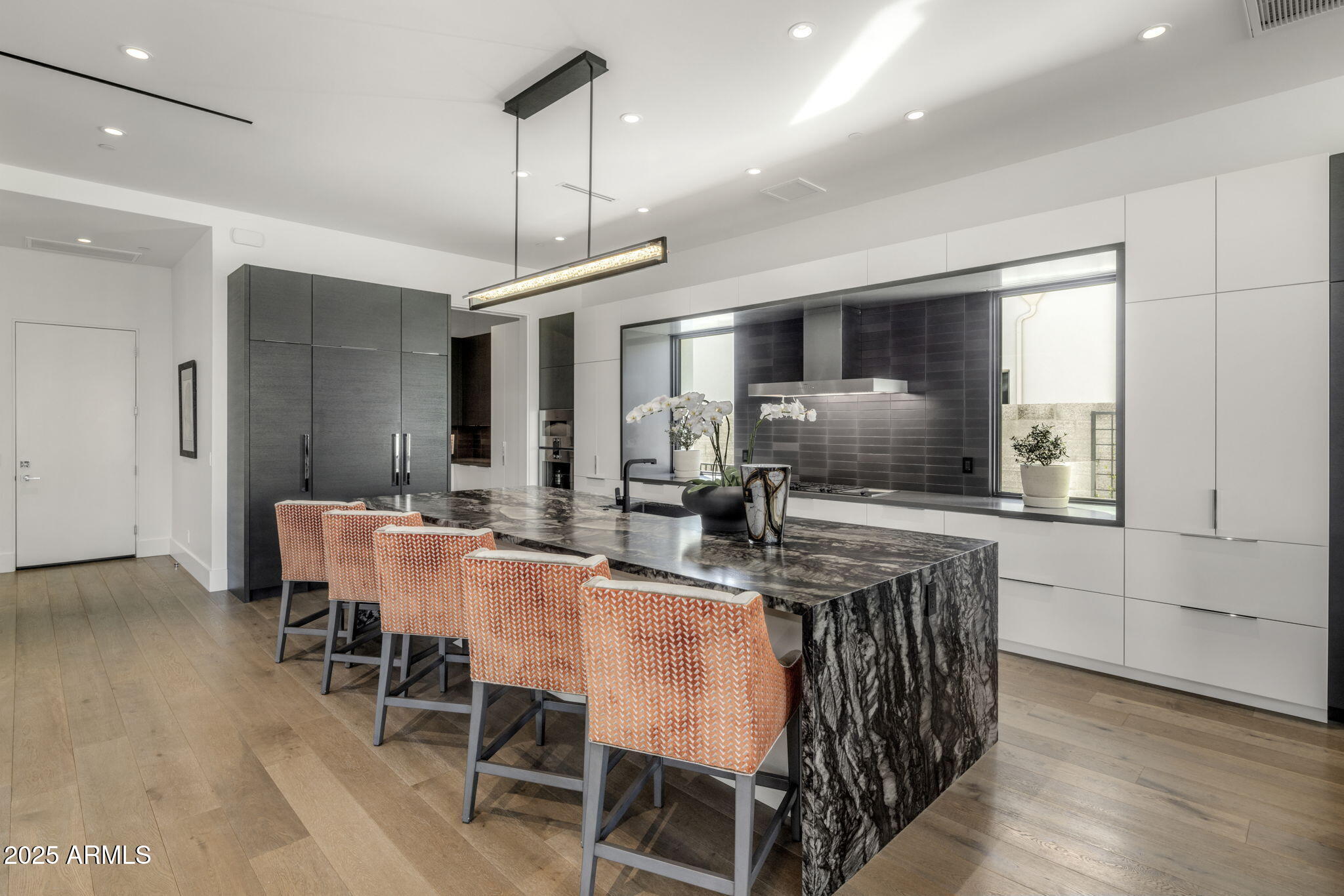 6914 E Cactus Wren Road