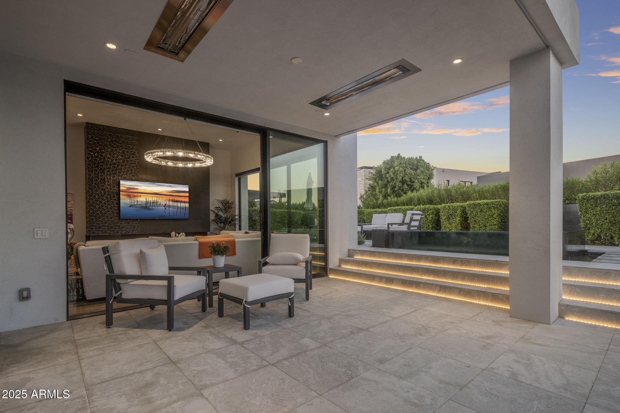 6914 E Cactus Wren Road