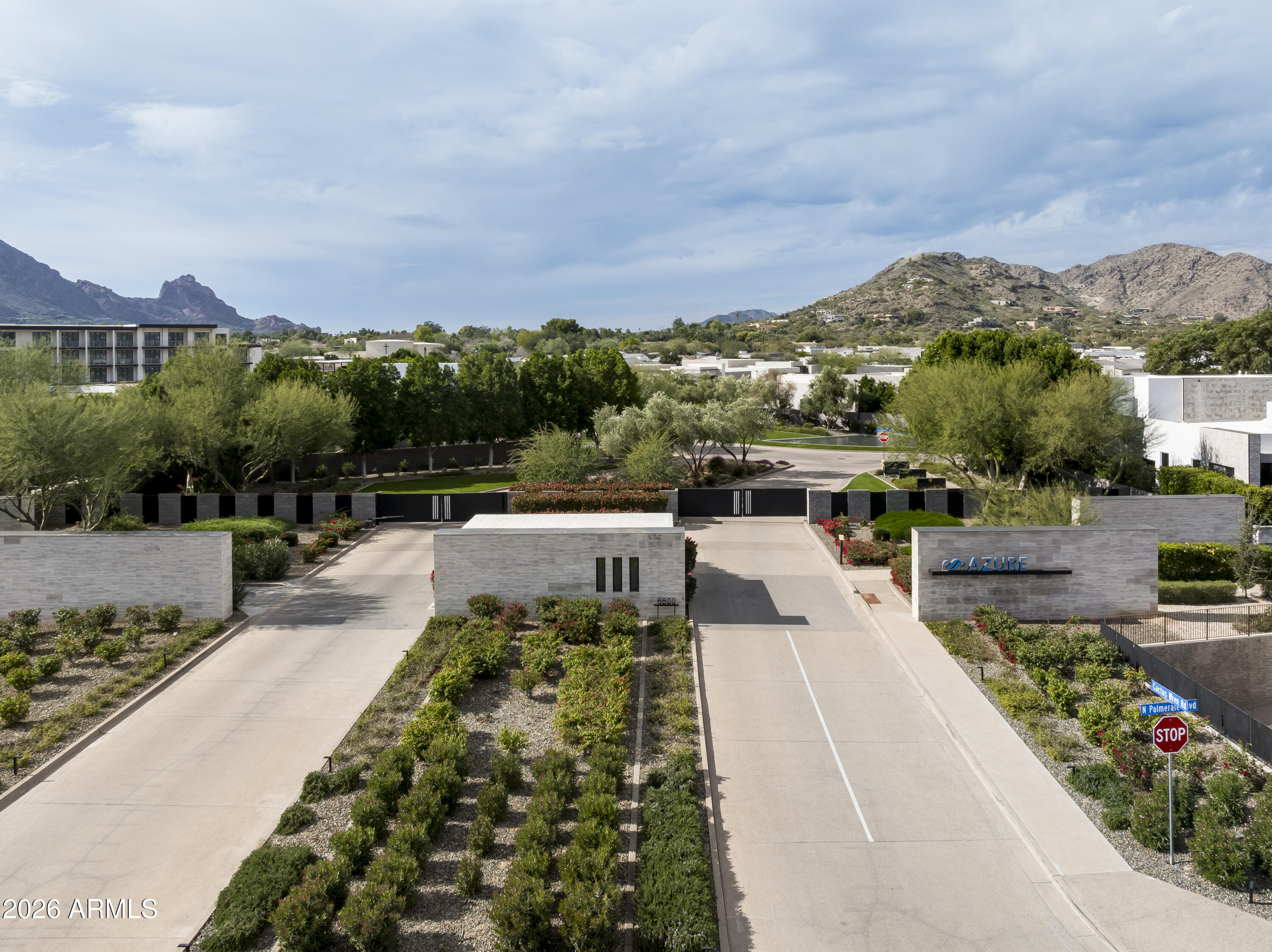 6914 E Cactus Wren Road