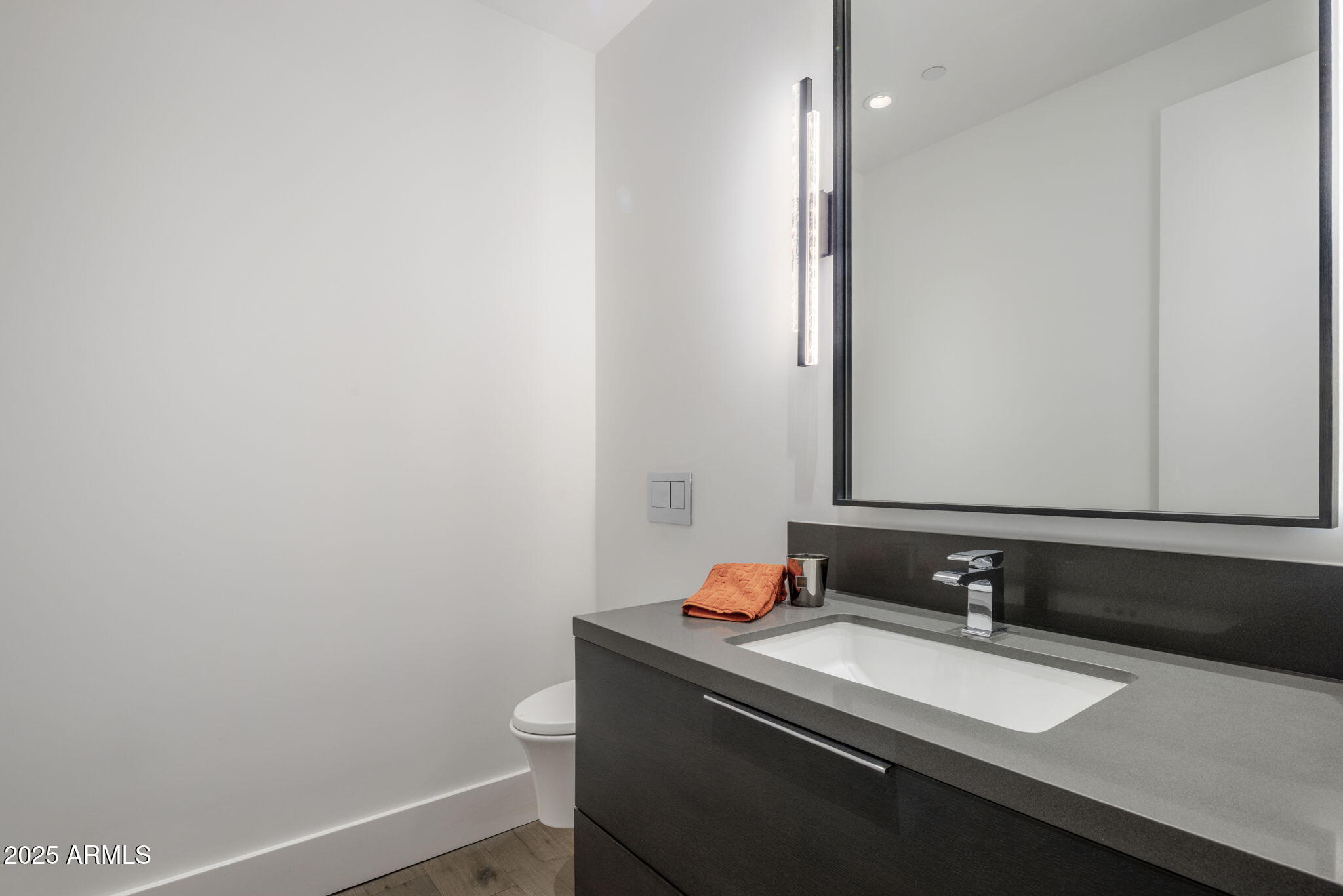 6914 E Cactus Wren Road