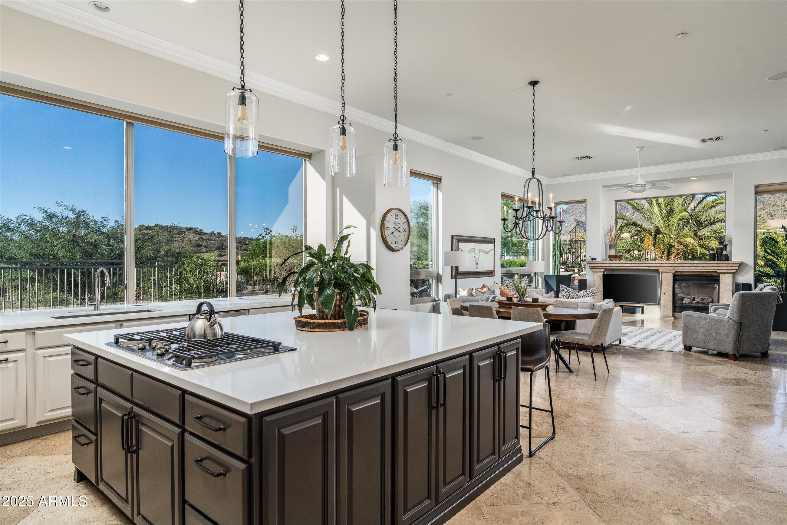 11368 E WINCHCOMB Drive