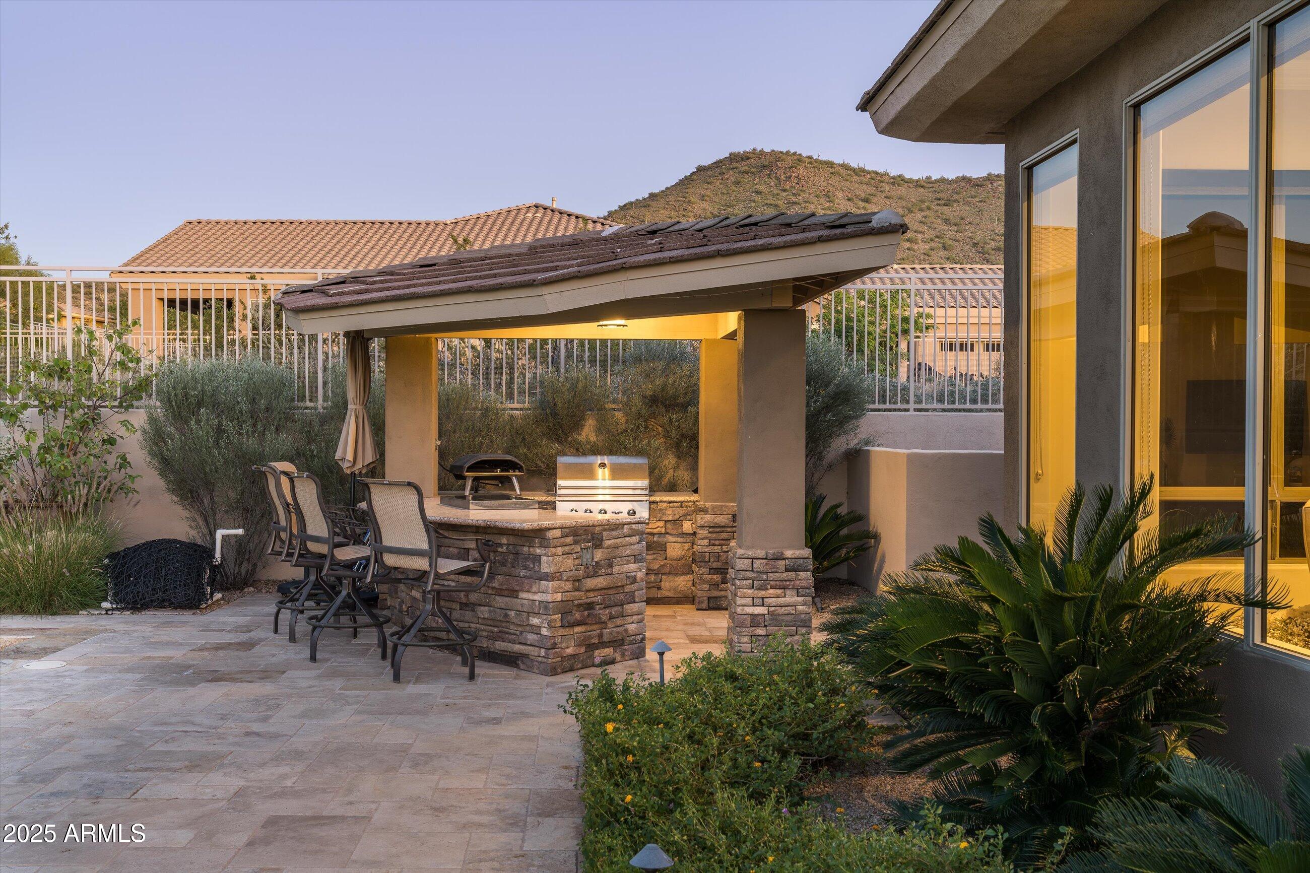 11368 E WINCHCOMB Drive