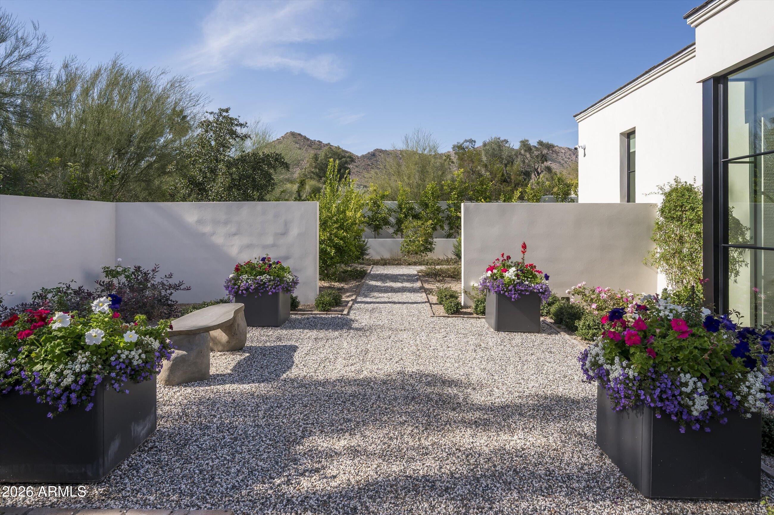 5029 E DESERT PARK Lane