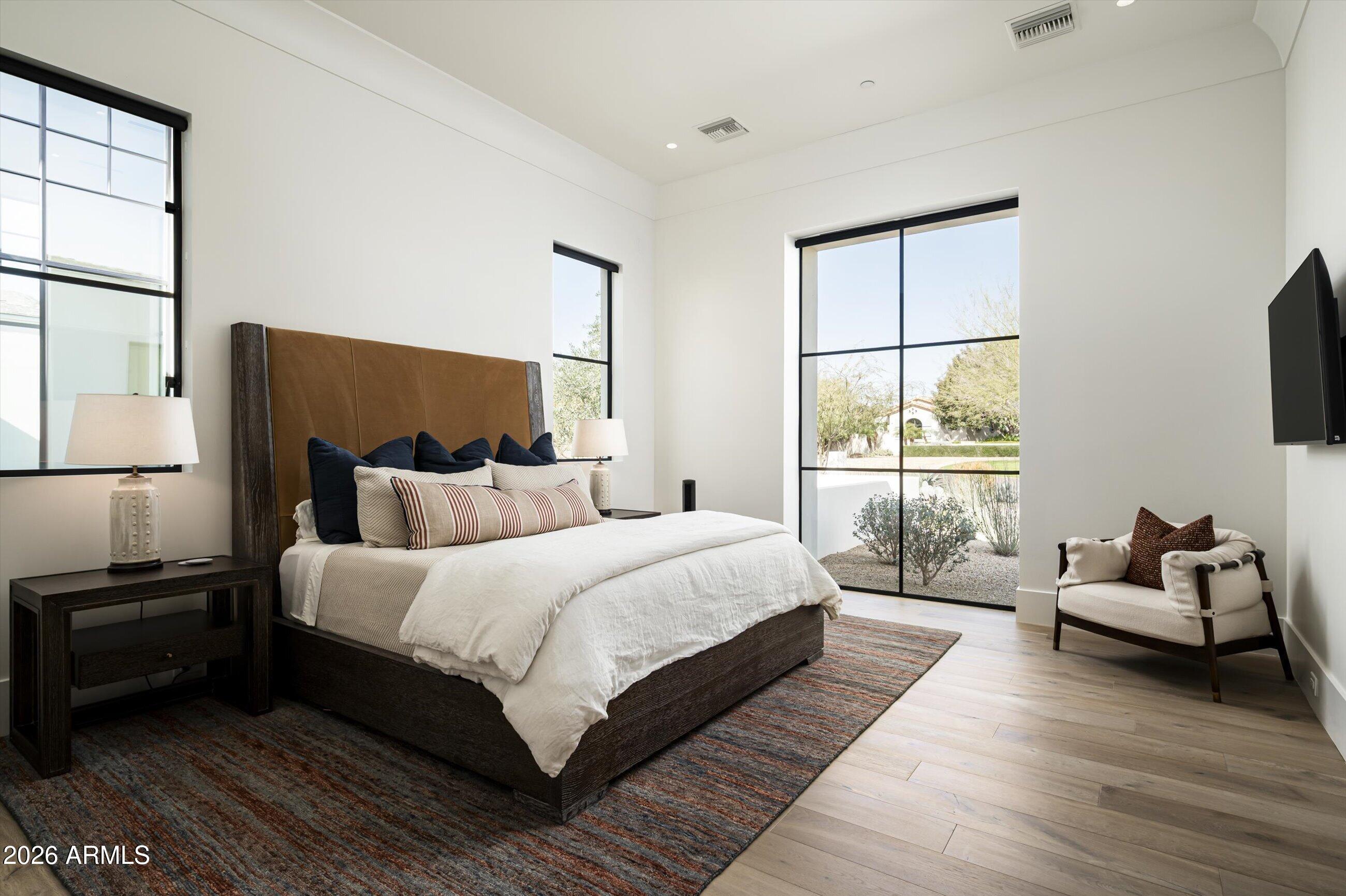 5029 E DESERT PARK Lane