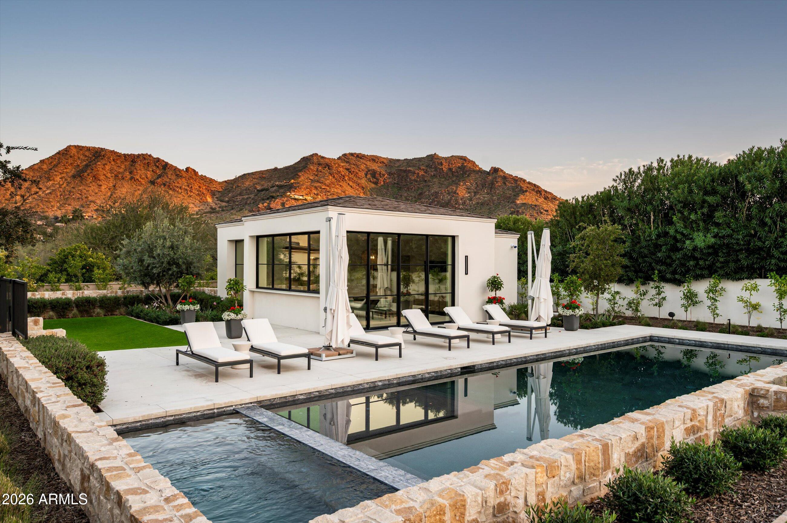 5029 E DESERT PARK Lane