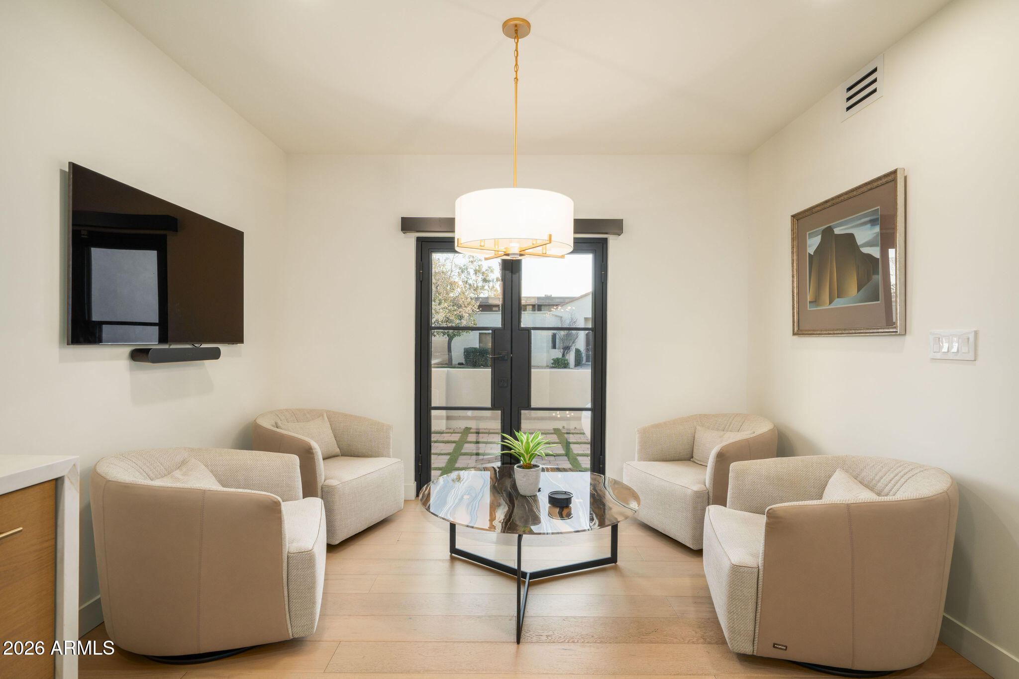 2737 E ARIZONA BILTMORE Circle 3