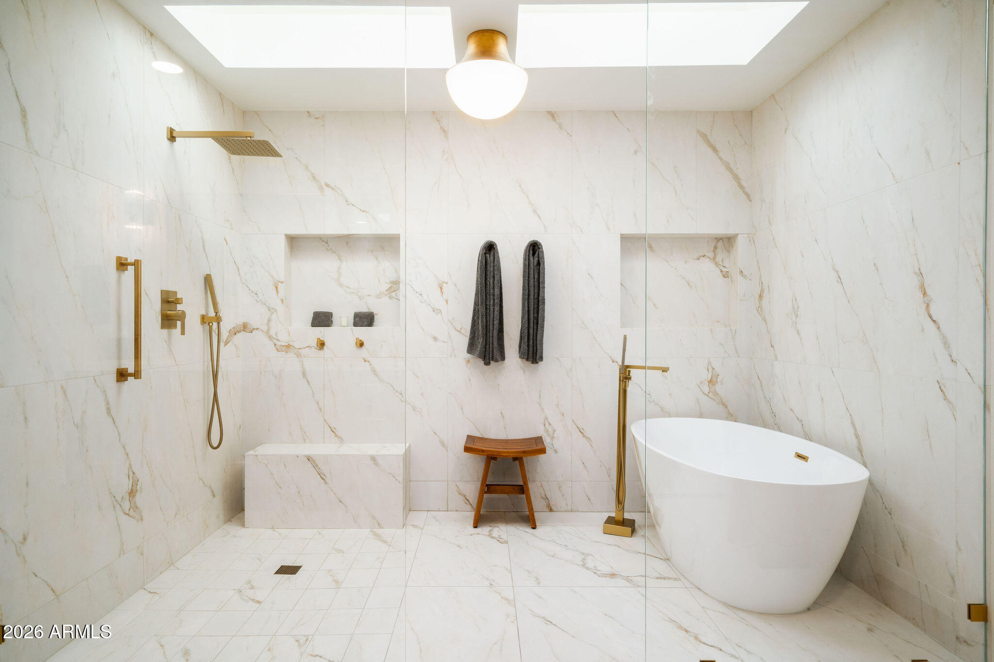 2737 E ARIZONA BILTMORE Circle 3