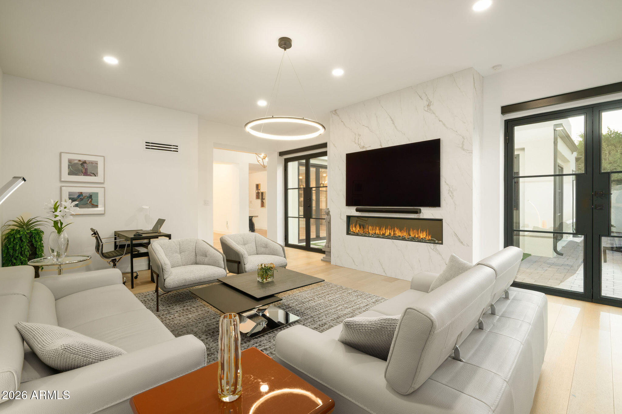 2737 E ARIZONA BILTMORE Circle 3