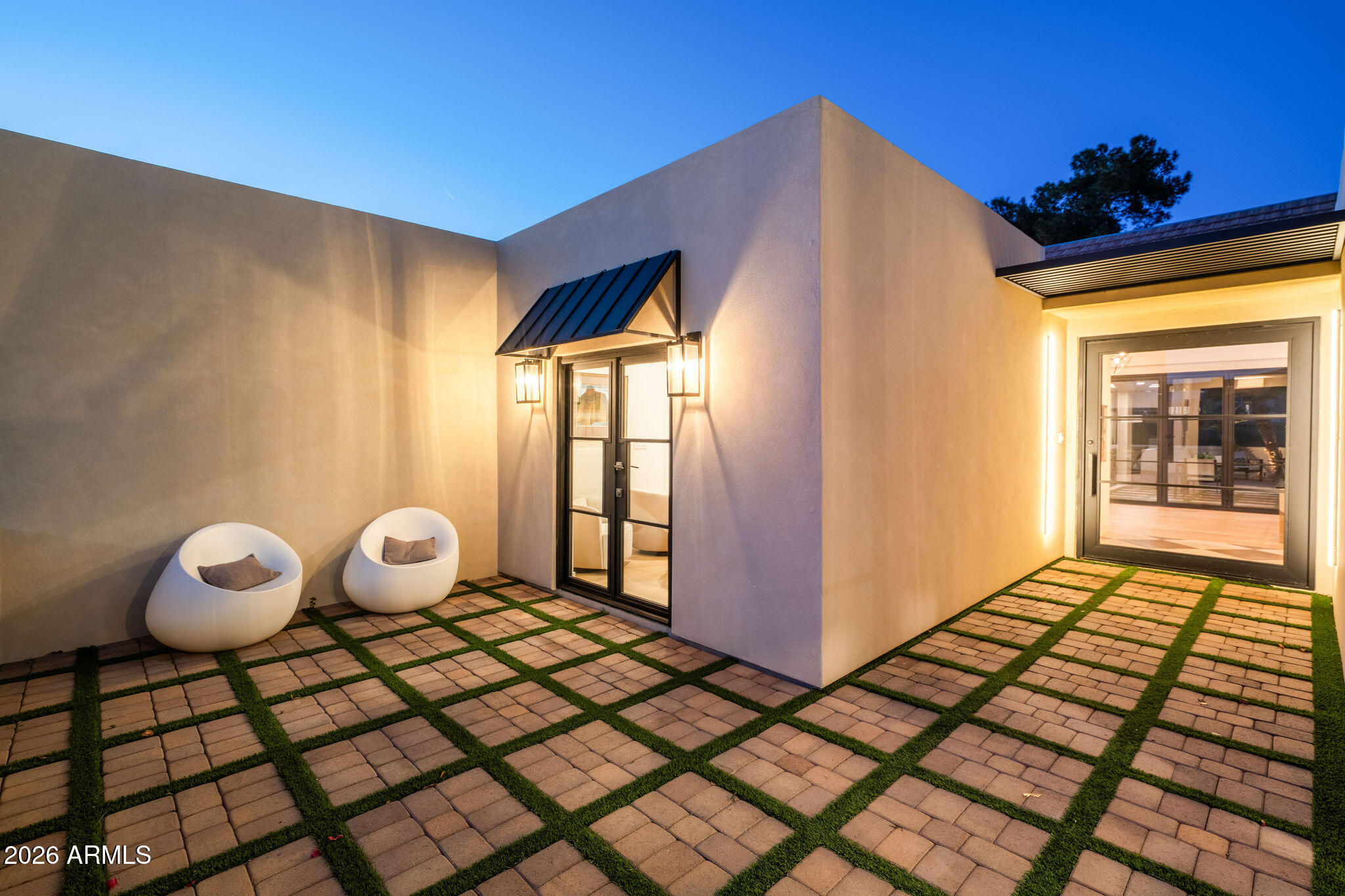 2737 E ARIZONA BILTMORE Circle 3