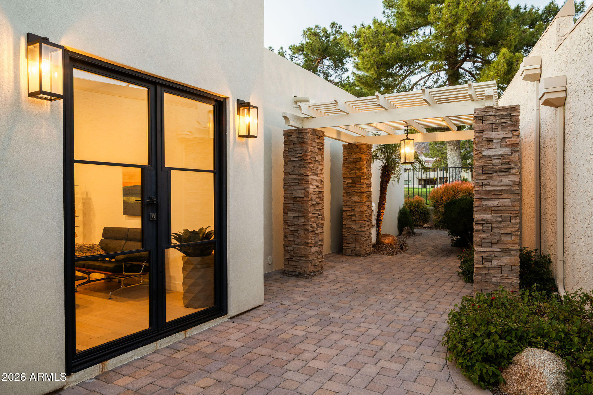 2737 E ARIZONA BILTMORE Circle 3