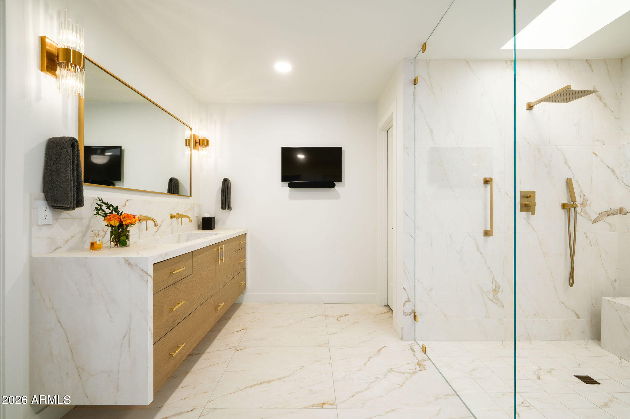 2737 E ARIZONA BILTMORE Circle 3