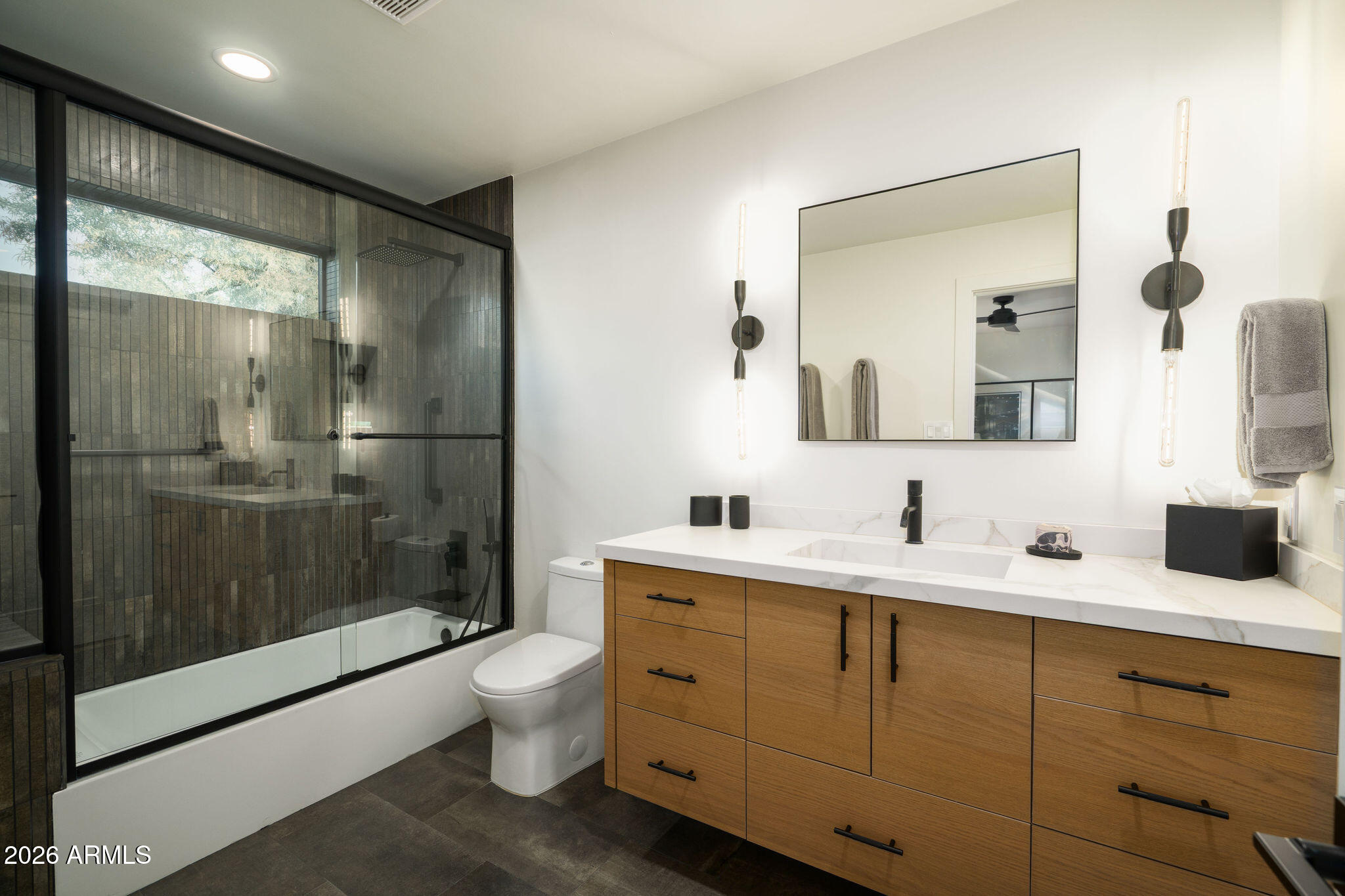 2737 E ARIZONA BILTMORE Circle 3