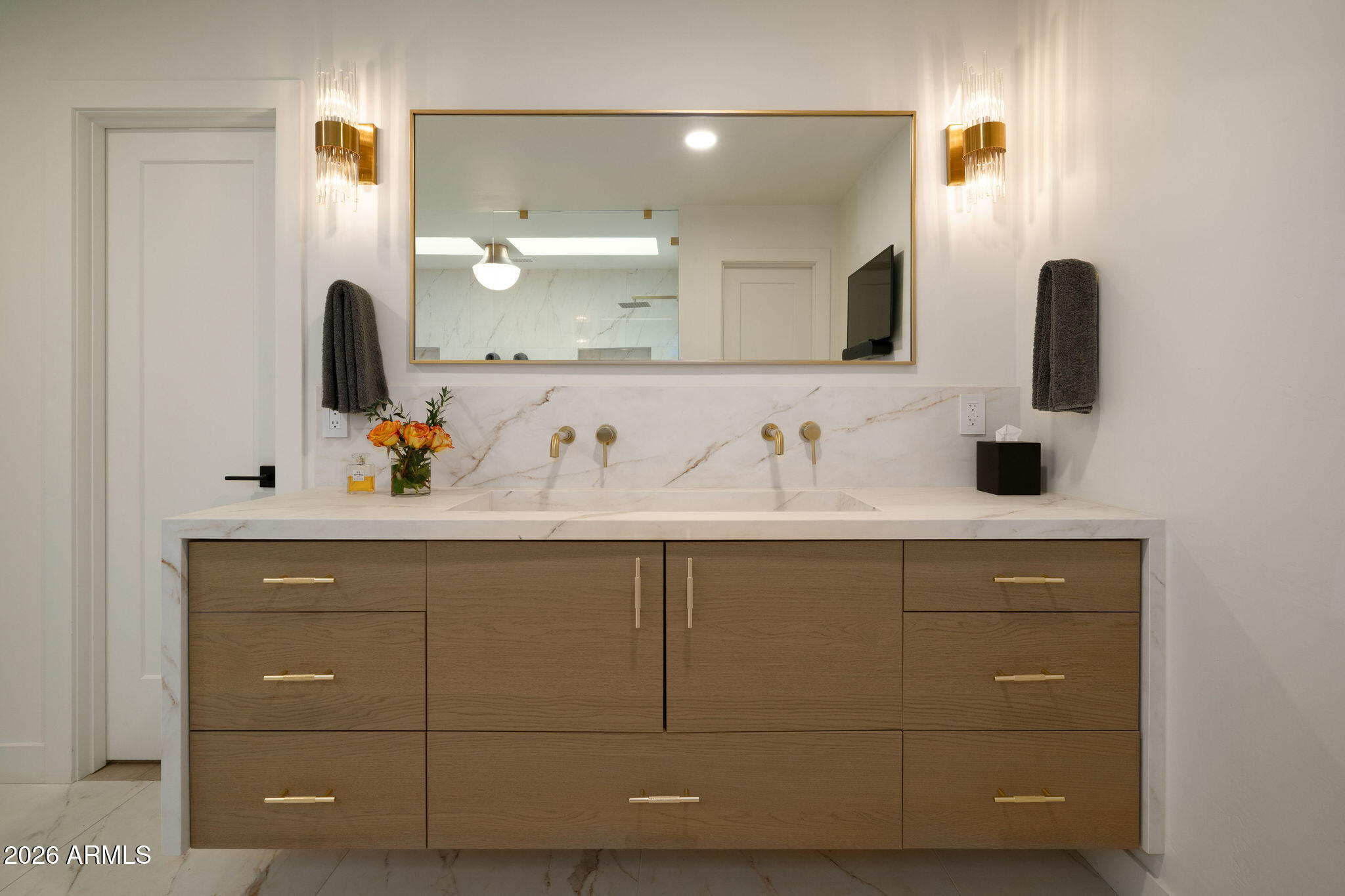 2737 E ARIZONA BILTMORE Circle 3