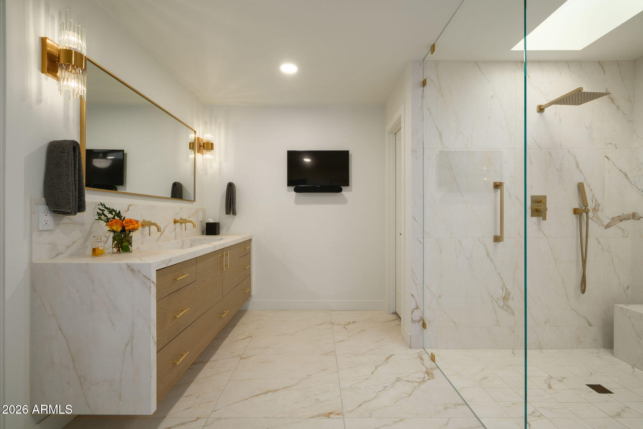 2737 E ARIZONA BILTMORE Circle 3