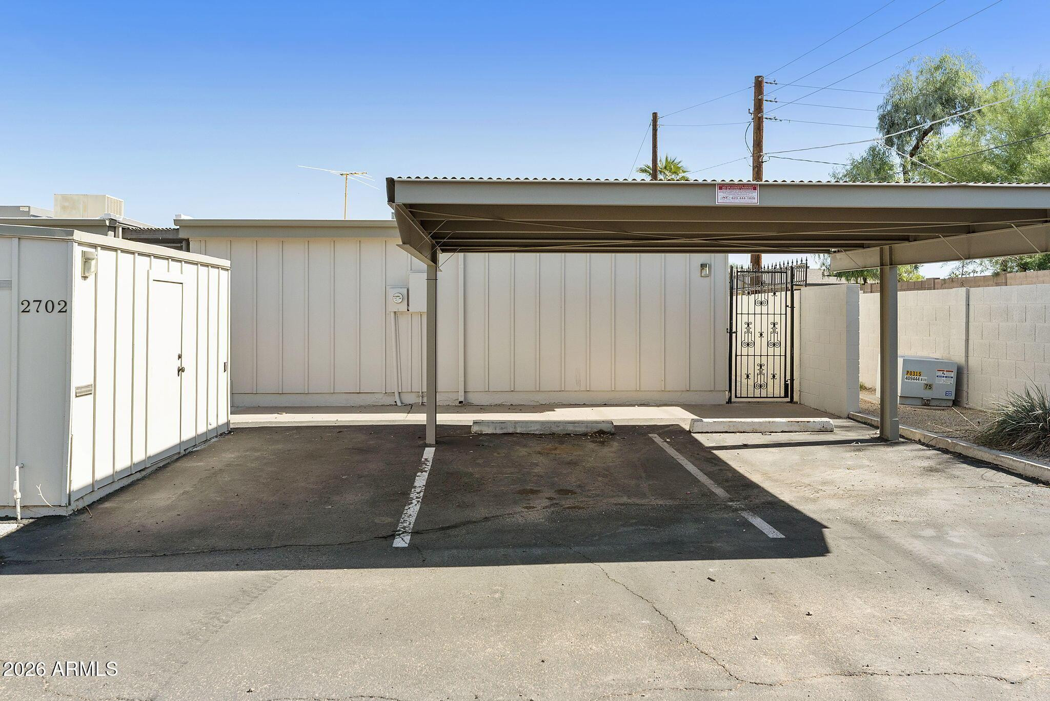 2702 N 60th Street