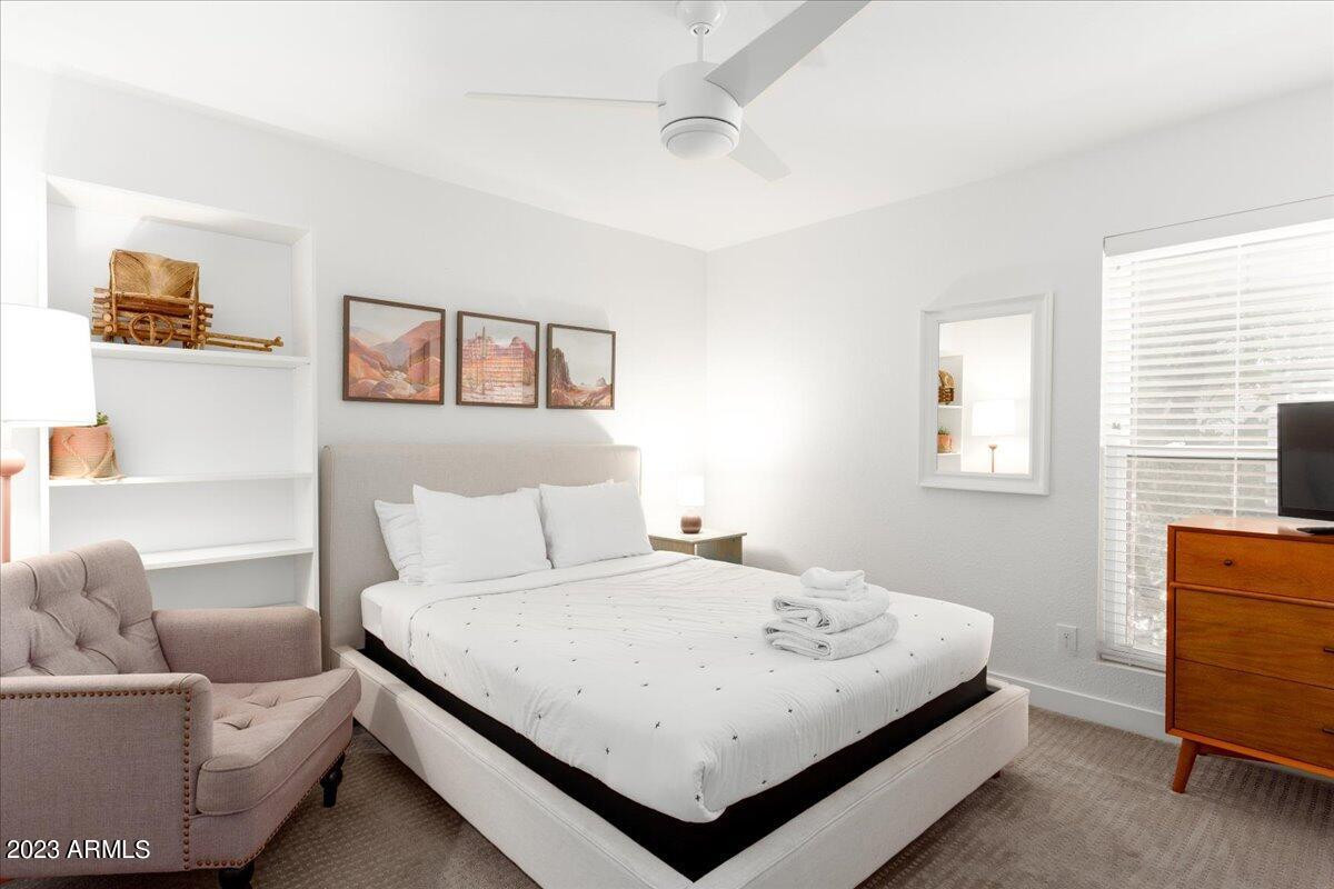 11601 N 50TH Place